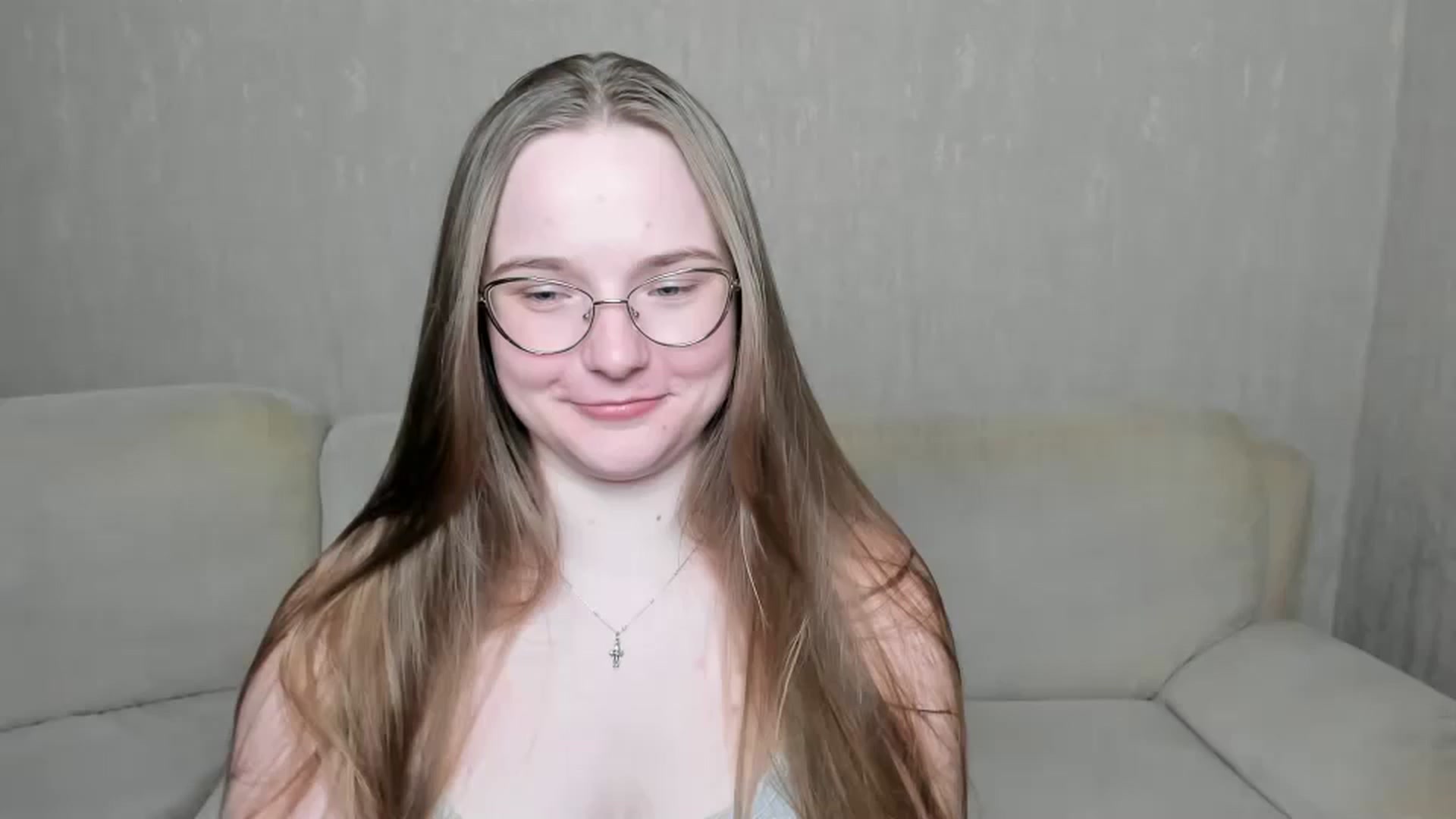 Gallery image thumbnail from Shy_Melany's myfreecams stream on, 11/29/2024, 21:00 image 12 of 20