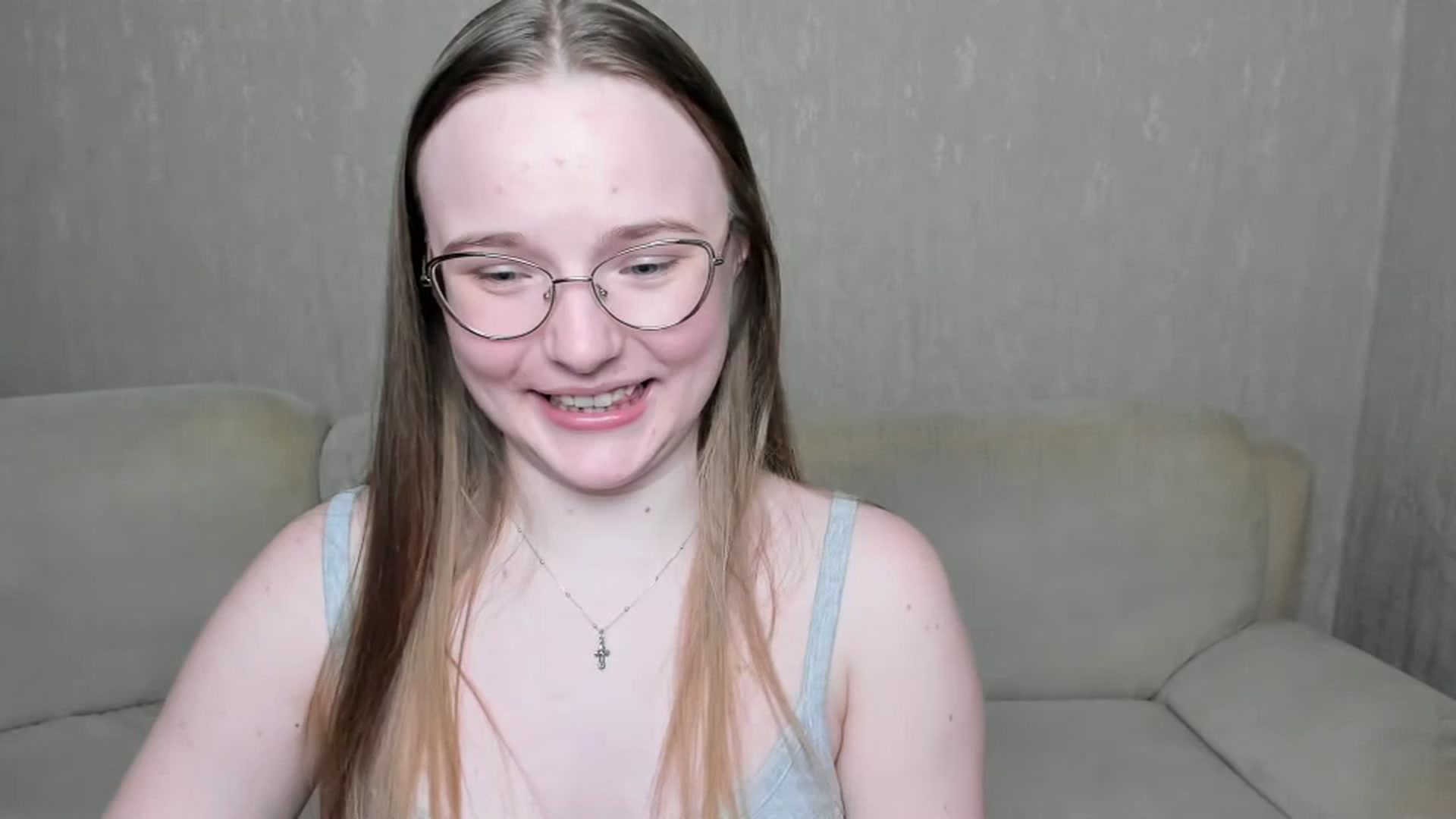 Gallery image thumbnail from Shy_Melany's myfreecams stream on, 11/29/2024, 21:00 image 20 of 20