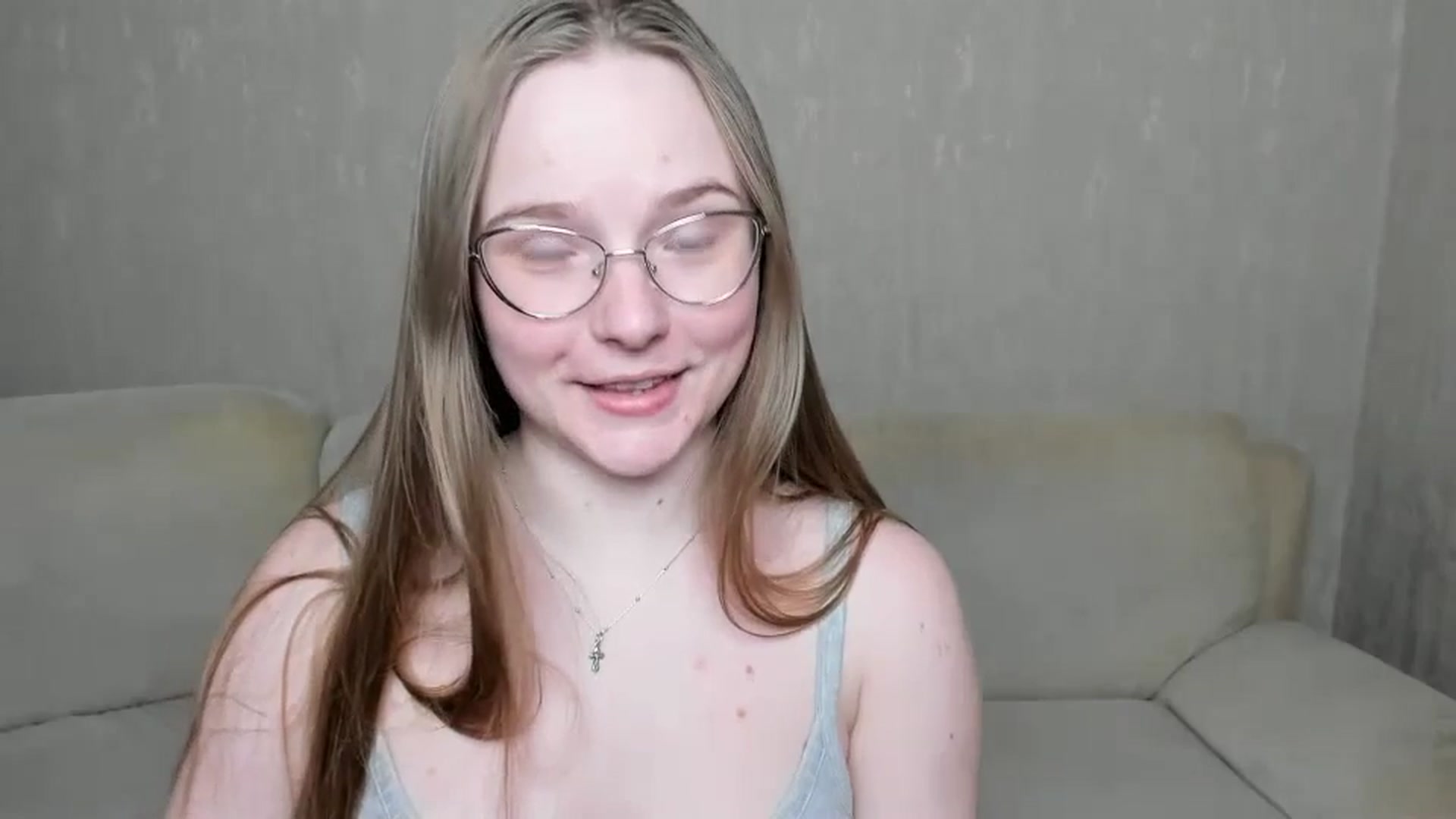 Gallery image thumbnail from Shy_Melany's myfreecams stream on, 11/29/2024, 21:00 image 4 of 20