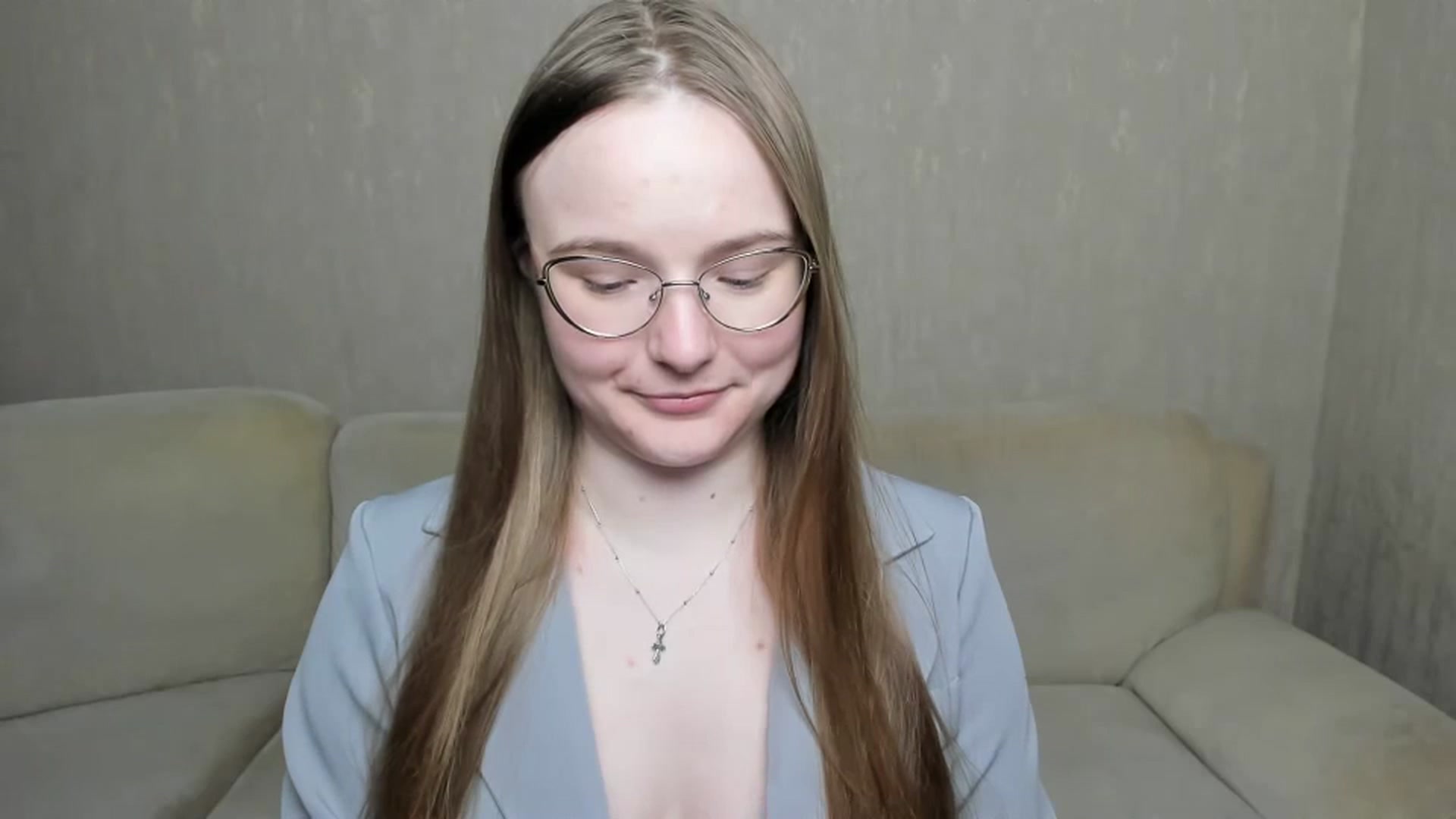 Gallery image thumbnail from Shy_Melany's myfreecams stream on, 12/12/2024, 19:20 image 19 of 20