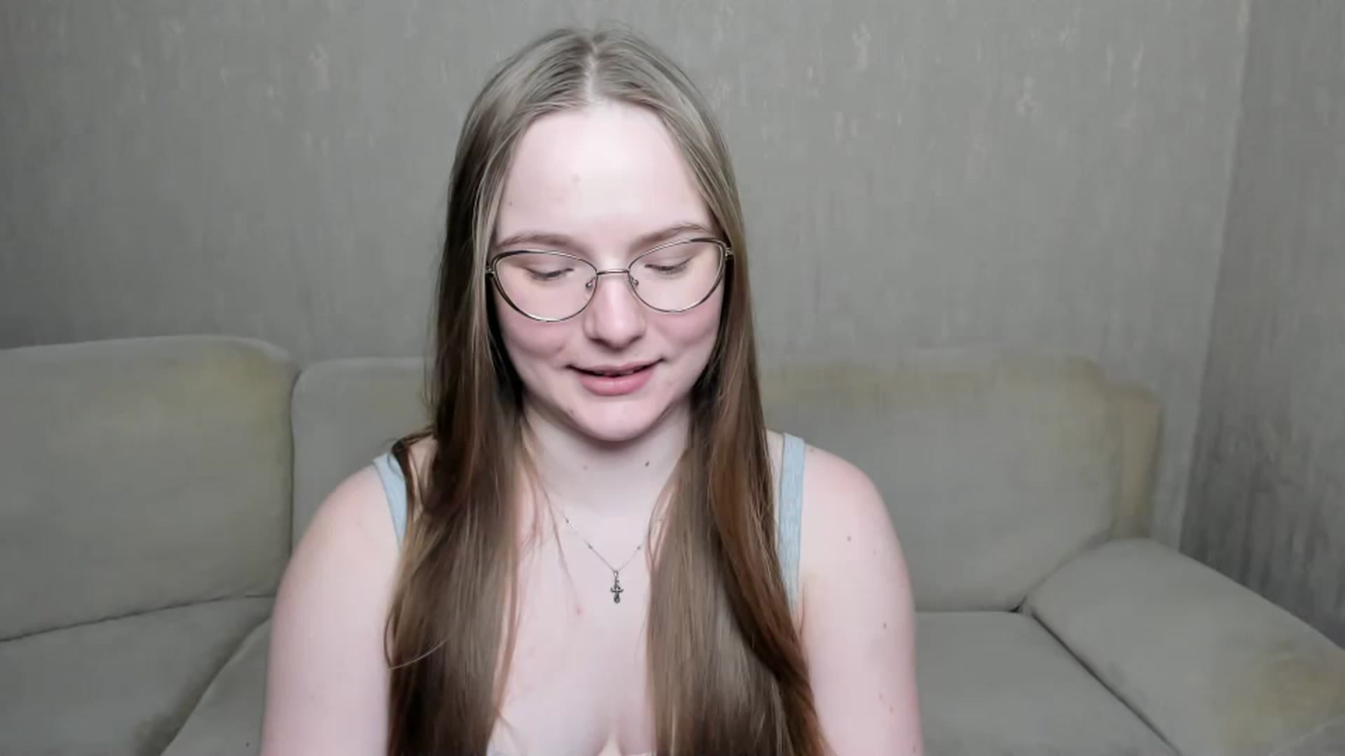 Gallery image thumbnail from Shy_Melany's myfreecams stream on, 12/14/2024, 18:10 image 1 of 20