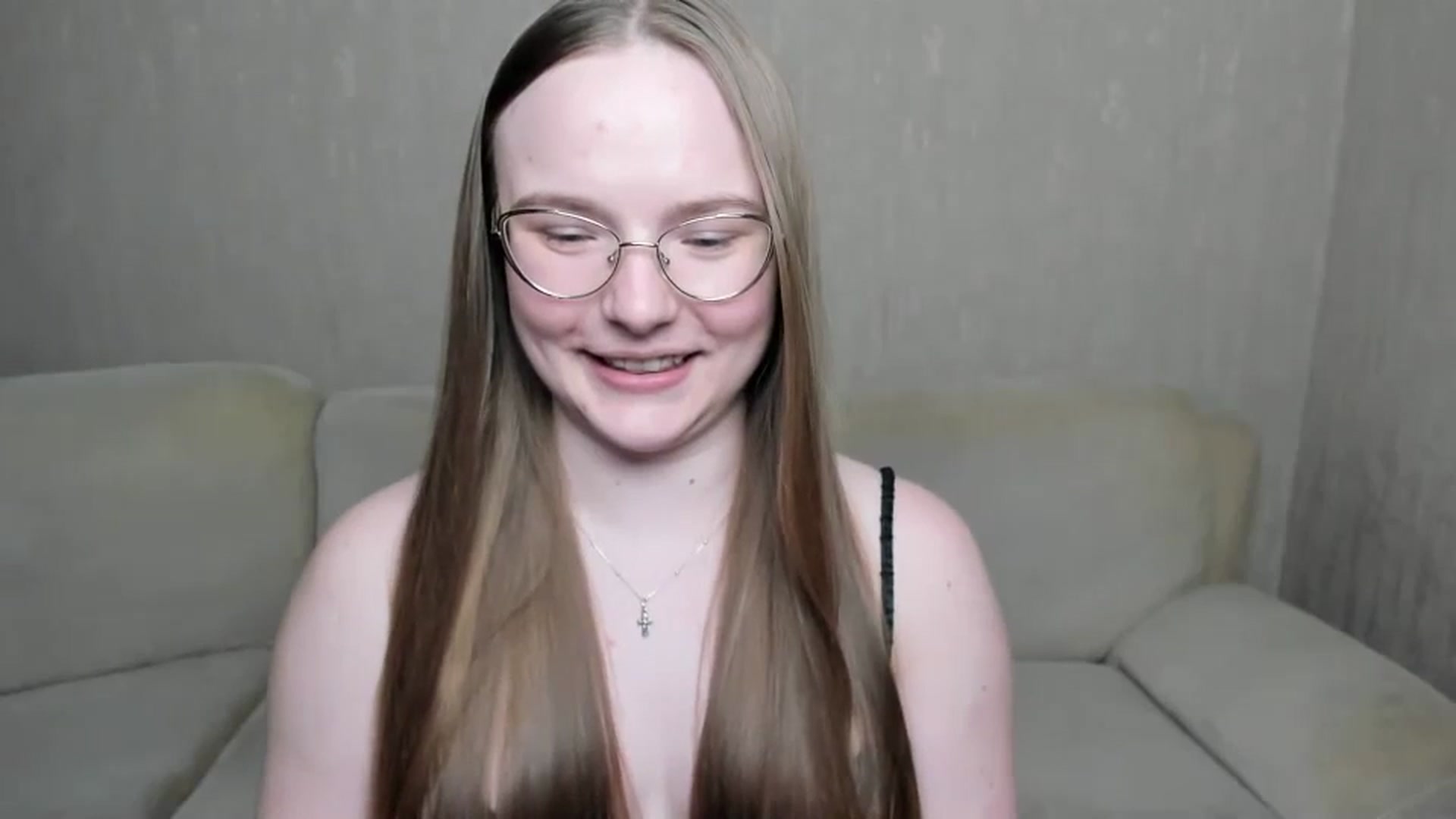 Gallery image thumbnail from Shy_Melany's myfreecams stream on, 12/14/2024, 18:42 image 20 of 20