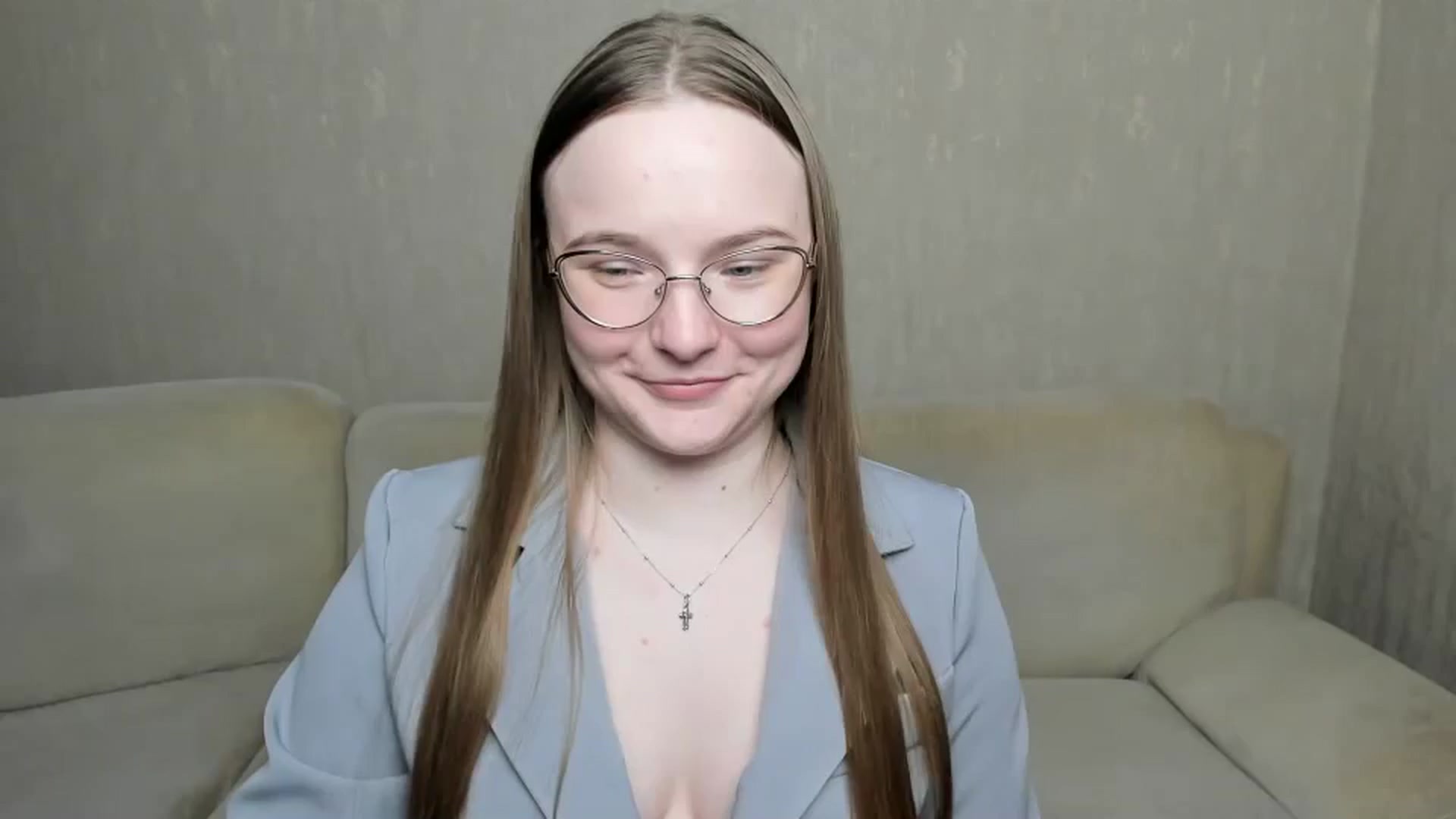 Gallery image thumbnail from Shy_Melany's myfreecams stream on, 12/15/2024, 17:29 image 6 of 20