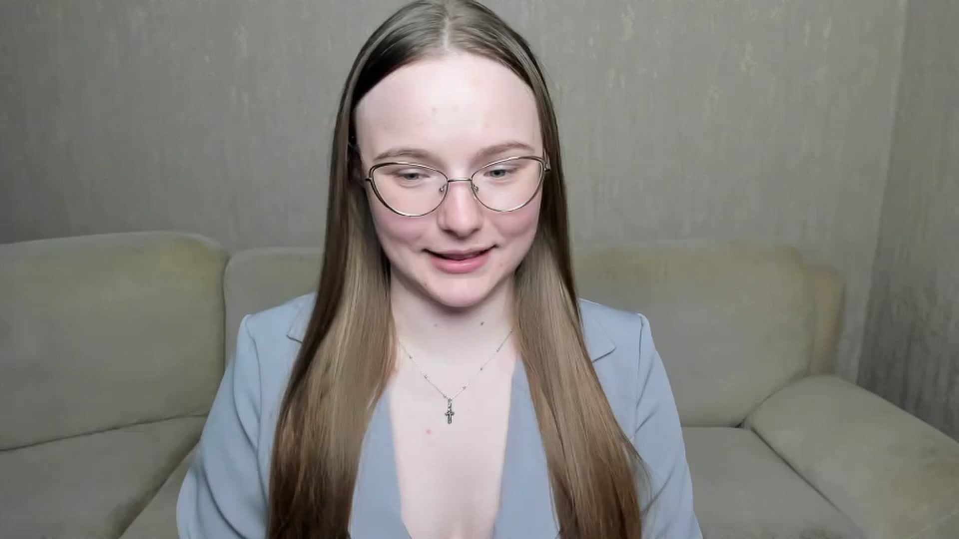 Gallery image thumbnail from Shy_Melany's myfreecams stream on, 12/15/2024, 19:09 image 4 of 20