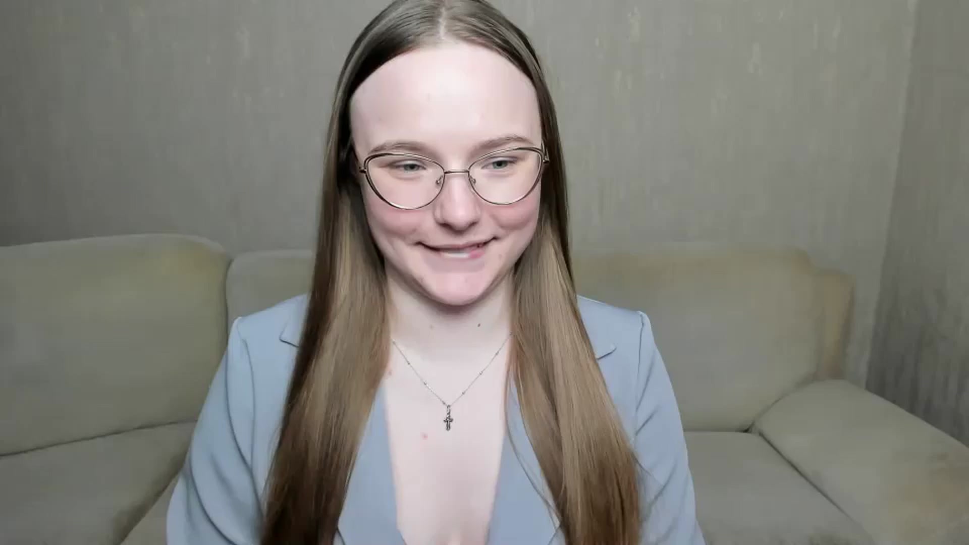 Gallery image thumbnail from Shy_Melany's myfreecams stream on, 12/15/2024, 19:09 image 2 of 20