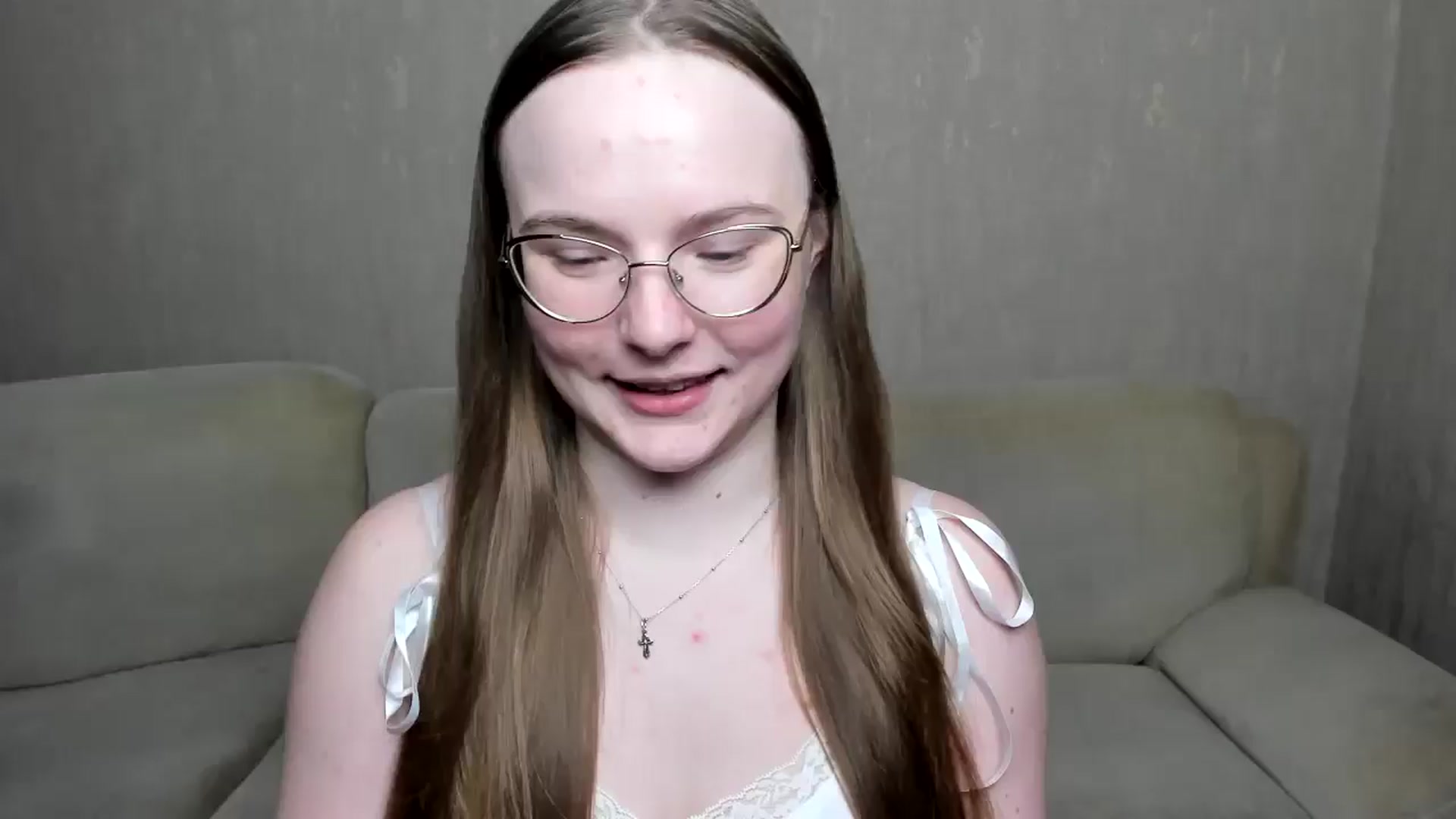 Gallery image thumbnail from Shy_Melany's myfreecams stream on, 12/24/2024, 21:10 image 7 of 20