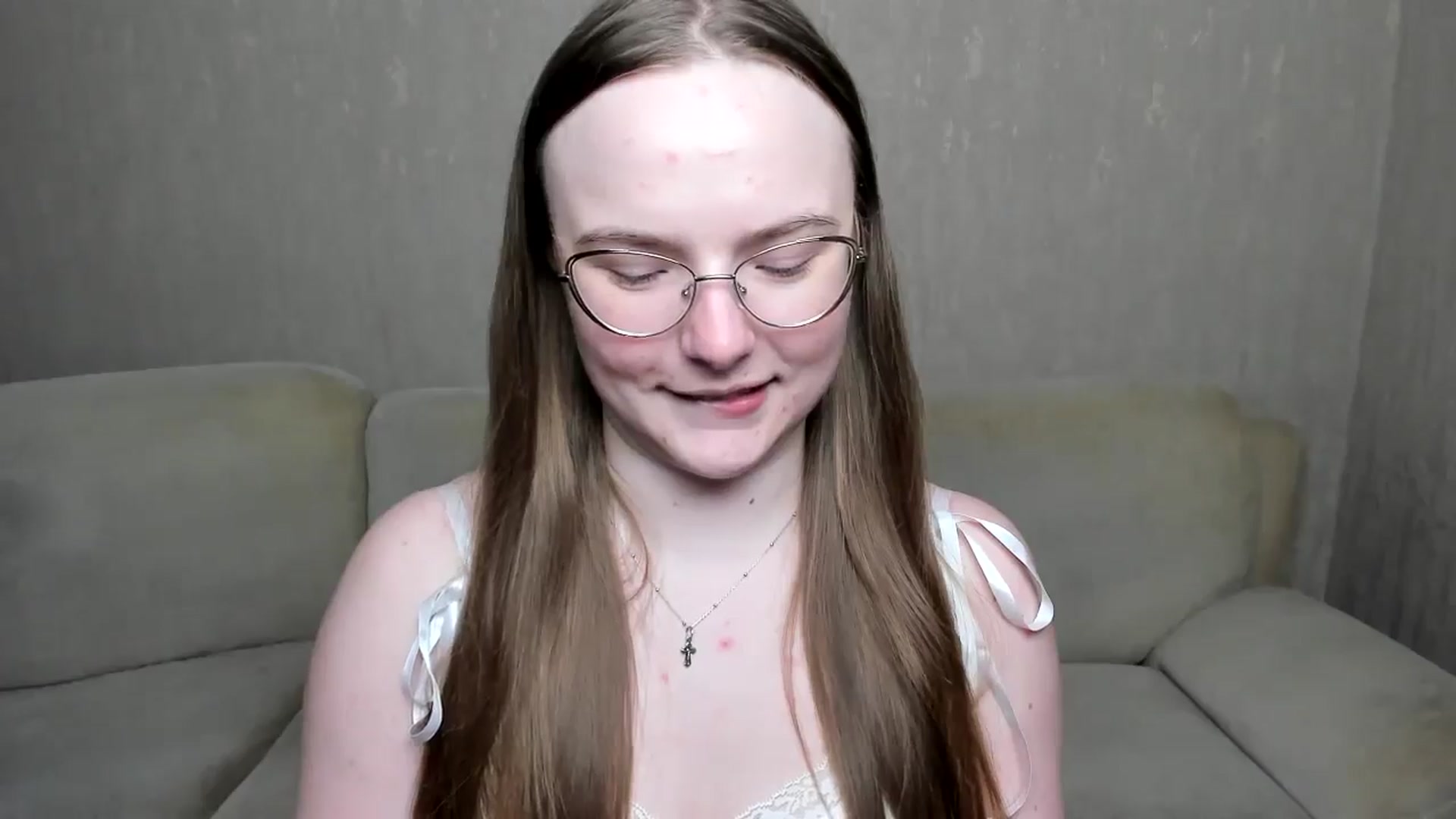 Gallery image thumbnail from Shy_Melany's myfreecams stream on, 12/24/2024, 21:10 image 12 of 20