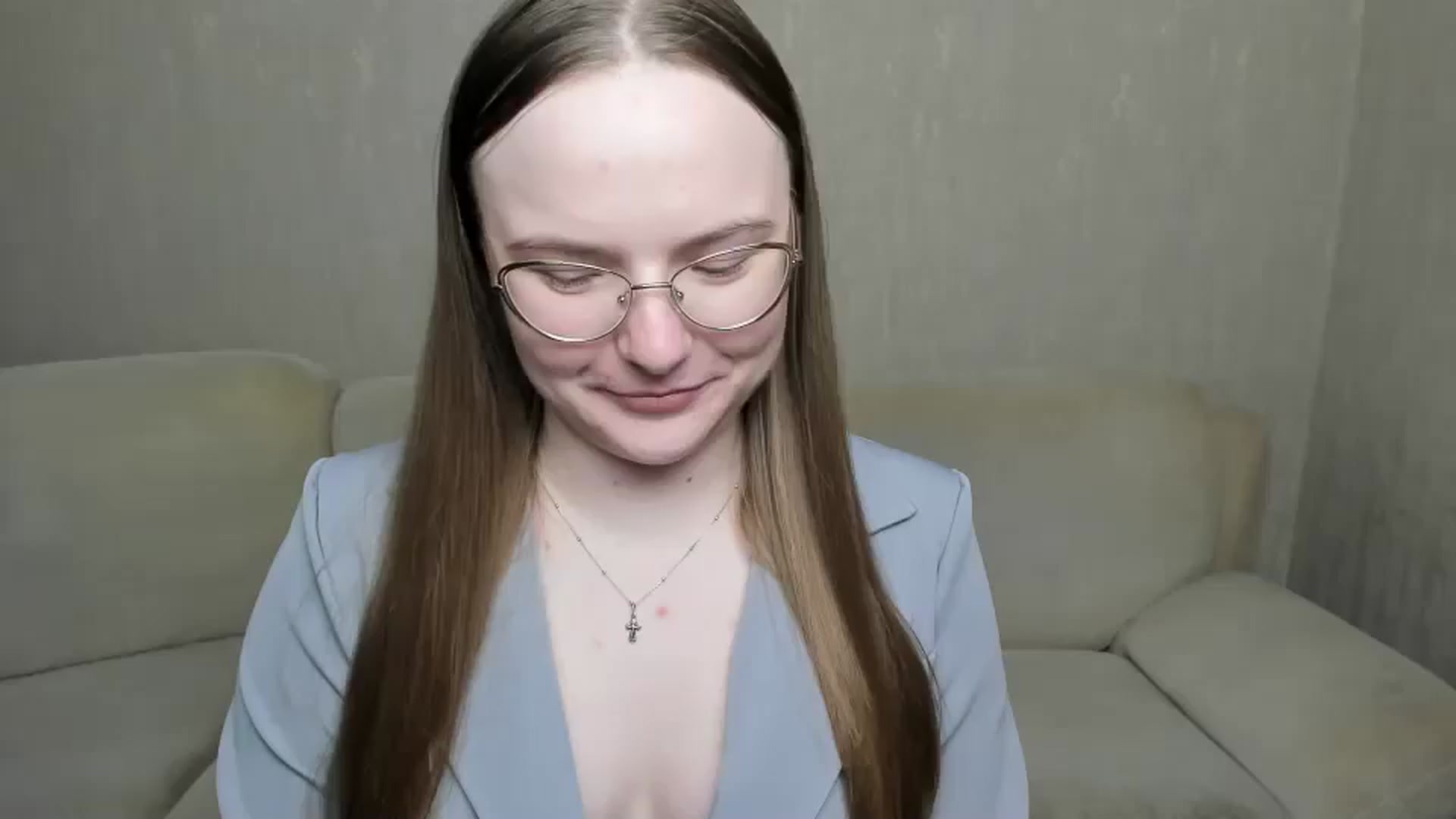 Gallery image thumbnail from Shy_Melany's myfreecams stream on, 12/26/2024, 20:11 image 1 of 20