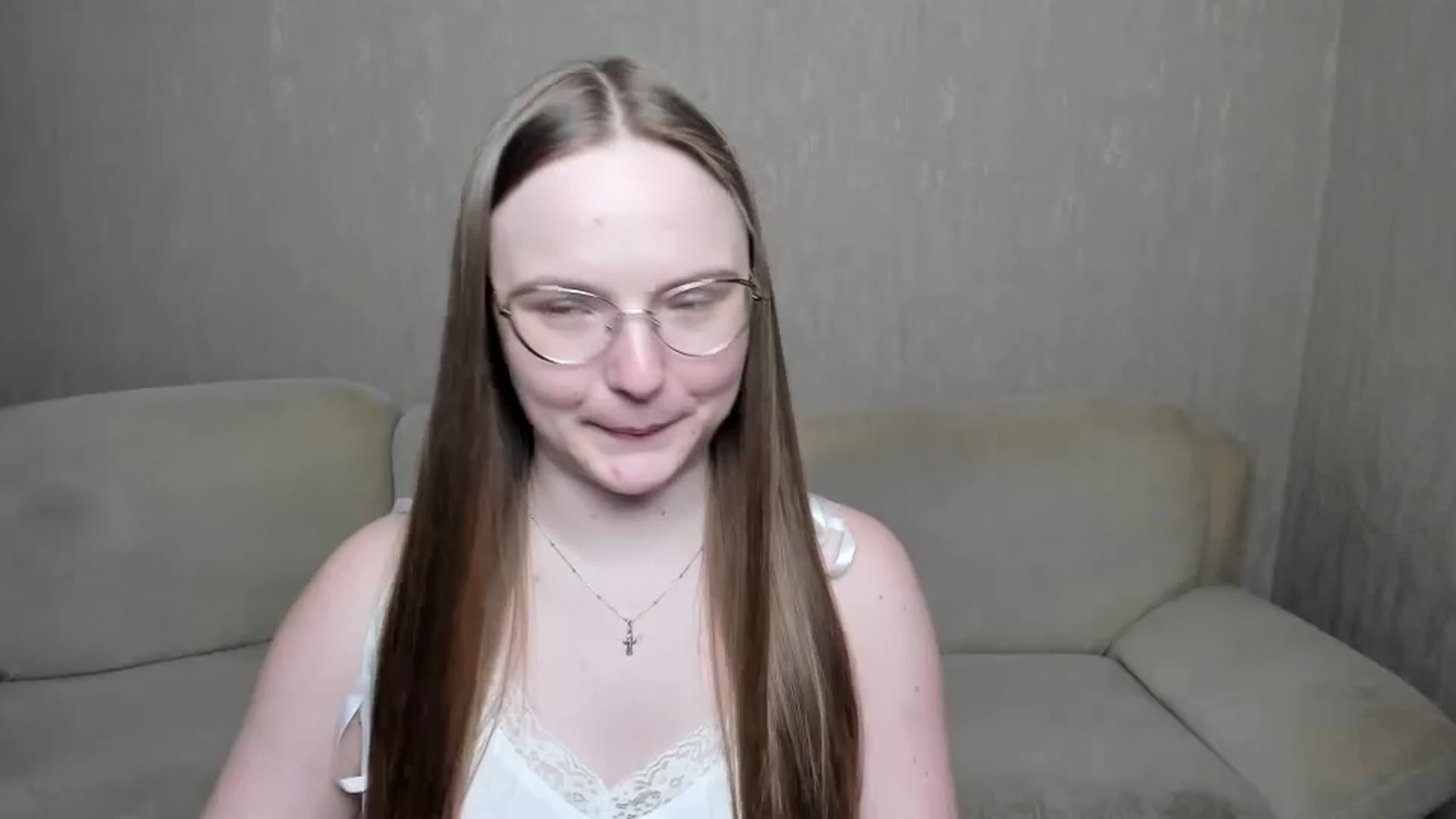 Gallery image thumbnail from Shy_Melany's myfreecams stream on, 12/30/2024, 21:25 image 4 of 20