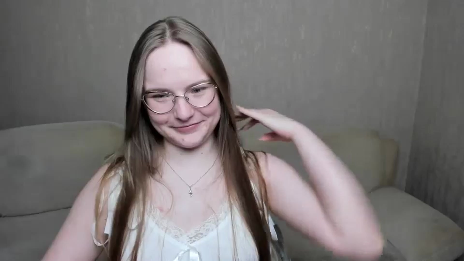 Gallery image thumbnail from Shy_Melany's myfreecams stream on, 12/30/2024, 21:25 image 16 of 20