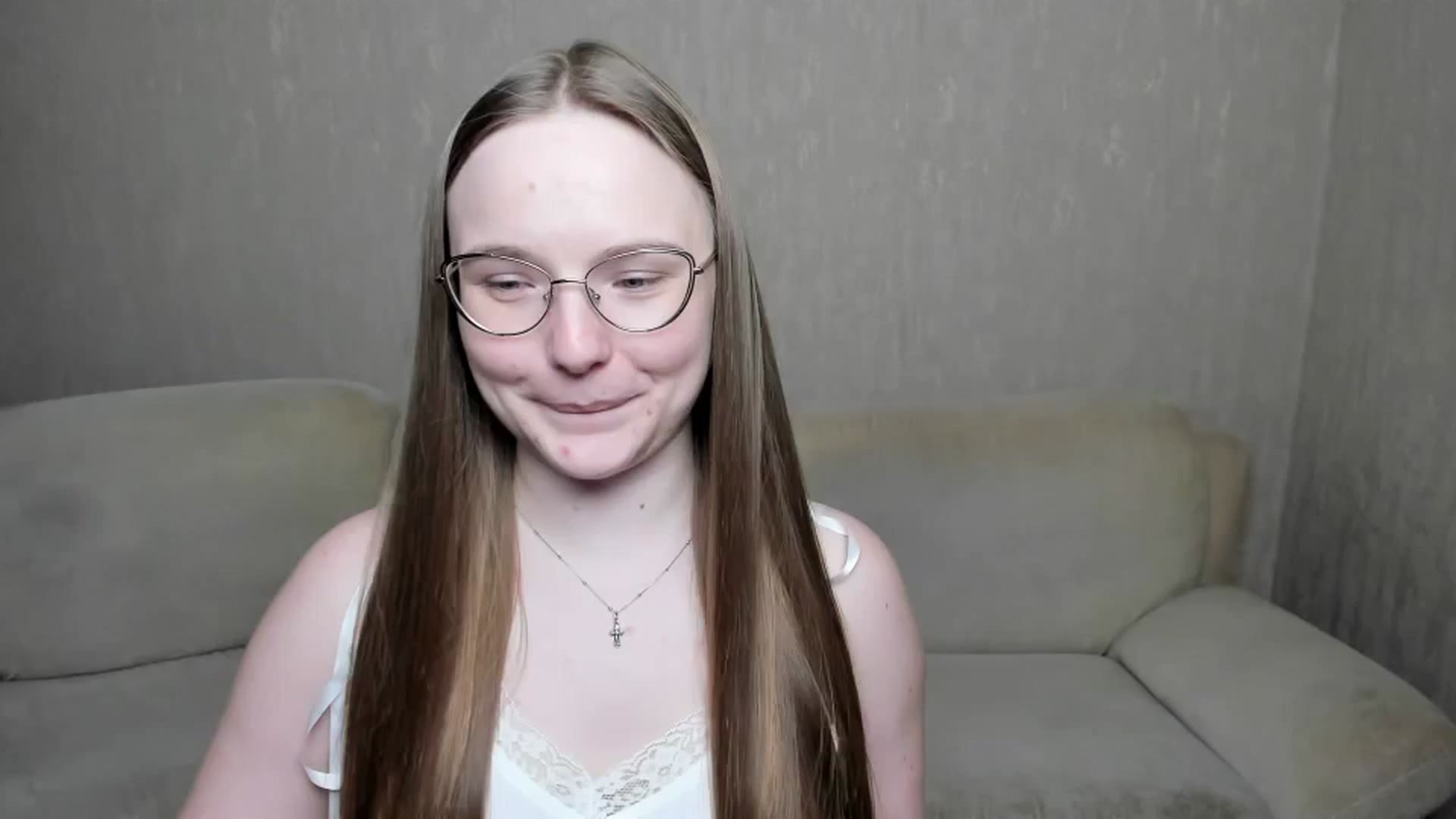 Gallery image thumbnail from Shy_Melany's myfreecams stream on, 12/30/2024, 21:25 image 3 of 20
