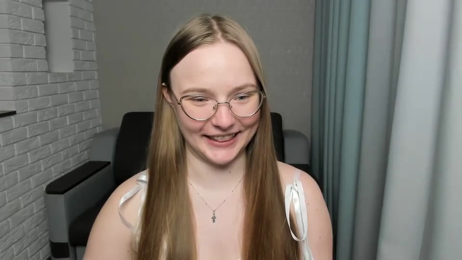 Gallery image thumbnail from Shy_Melany's myfreecams stream on, 01/09/2025, 15:02 image 16 of 20