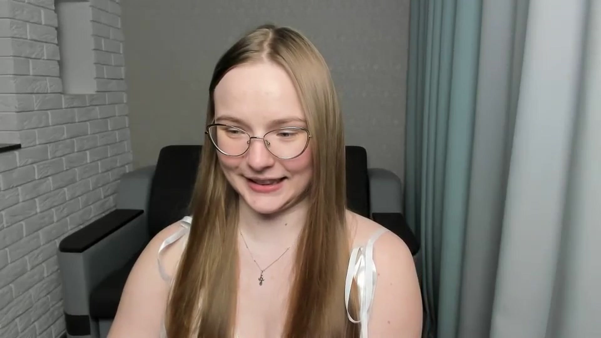 Gallery image thumbnail from Shy_Melany's myfreecams stream on, 01/09/2025, 15:02 image 18 of 20