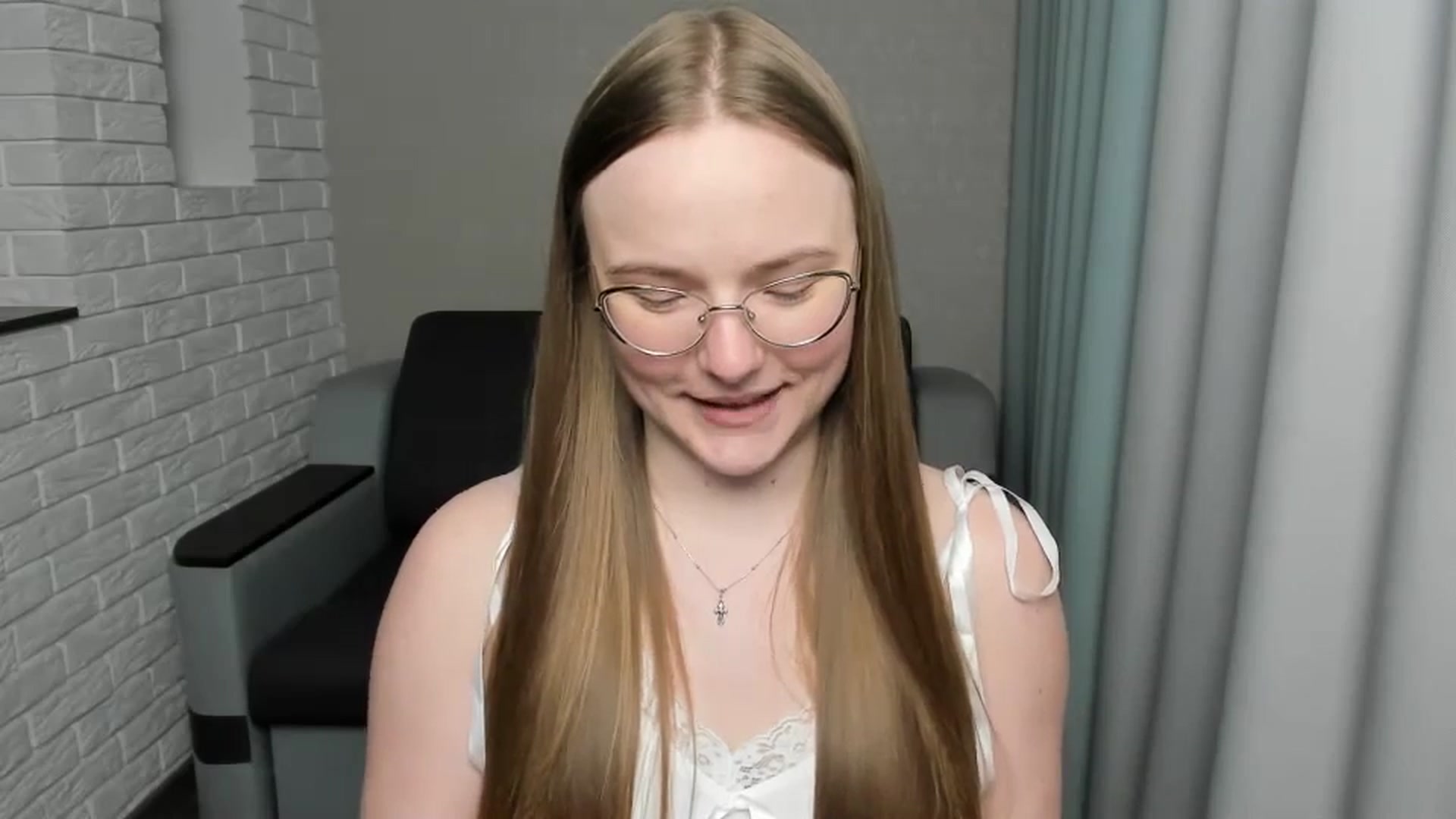 Gallery image thumbnail from Shy_Melany's myfreecams stream on, 01/11/2025, 19:48 image 8 of 20