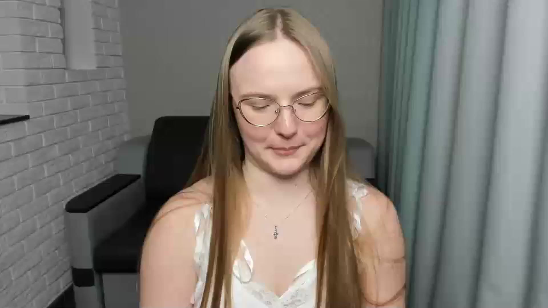Gallery image thumbnail from Shy_Melany's myfreecams stream on, 01/11/2025, 23:48 image 1 of 20