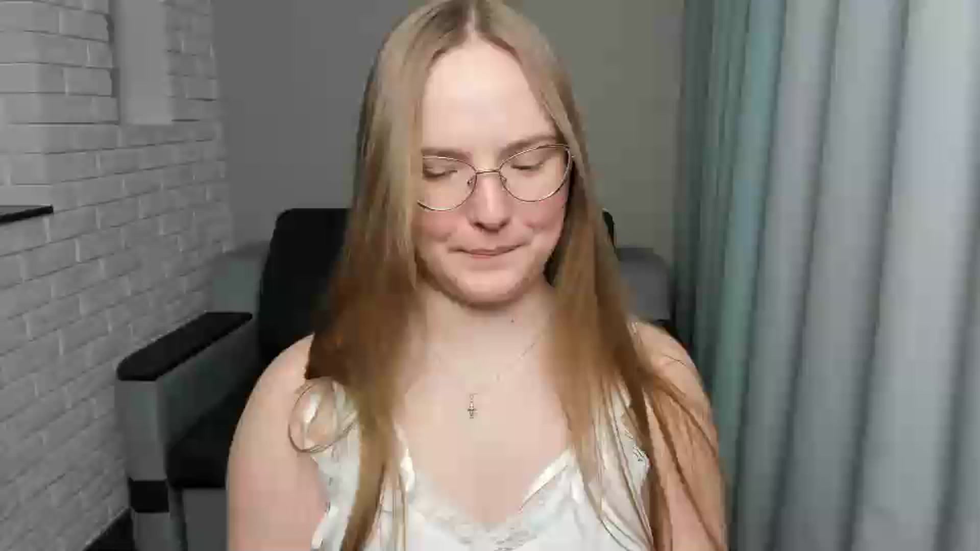 Gallery image thumbnail from Shy_Melany's myfreecams stream on, 01/11/2025, 23:48 image 18 of 20