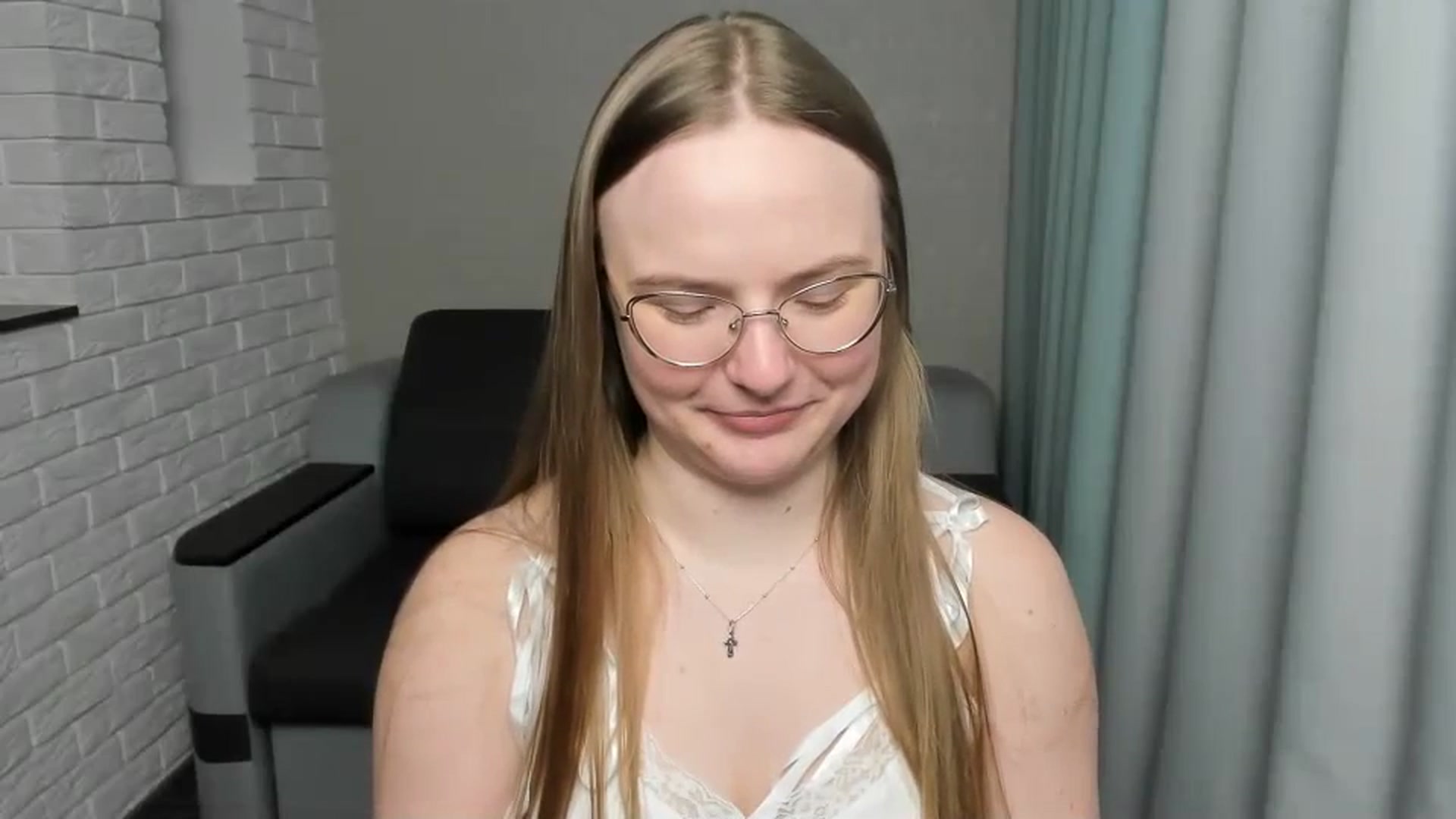 Gallery image thumbnail from Shy_Melany's myfreecams stream on, 01/11/2025, 23:48 image 12 of 20