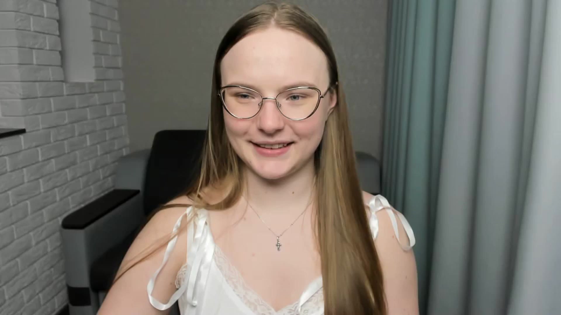 Gallery image thumbnail from Shy_Melany's myfreecams stream on, 01/13/2025, 19:04 image 8 of 20