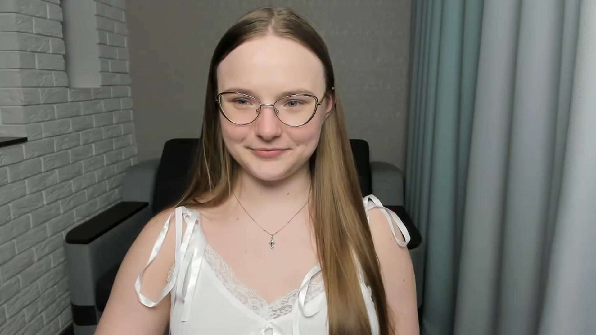 Gallery image thumbnail from Shy_Melany's myfreecams stream on, 01/13/2025, 19:04 image 6 of 20