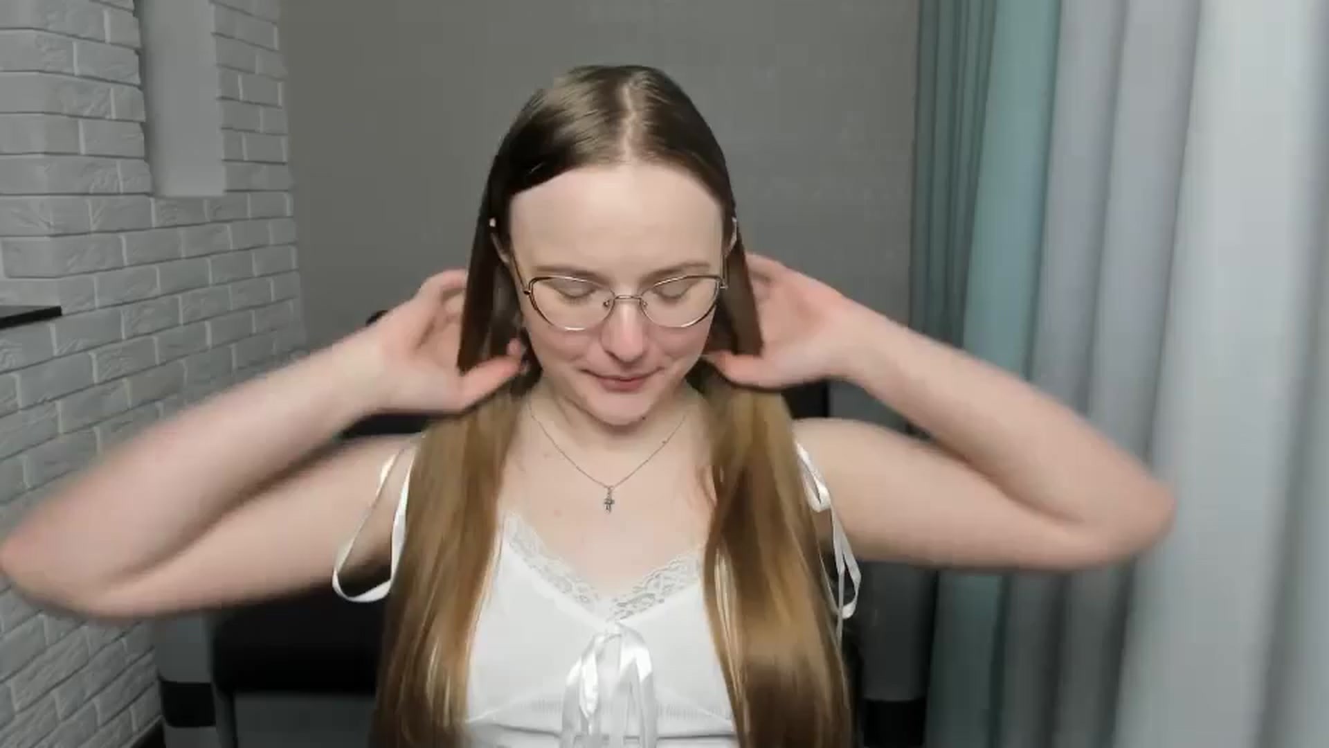 Gallery image thumbnail from Shy_Melany's myfreecams stream on, 01/14/2025, 14:19 image 10 of 20