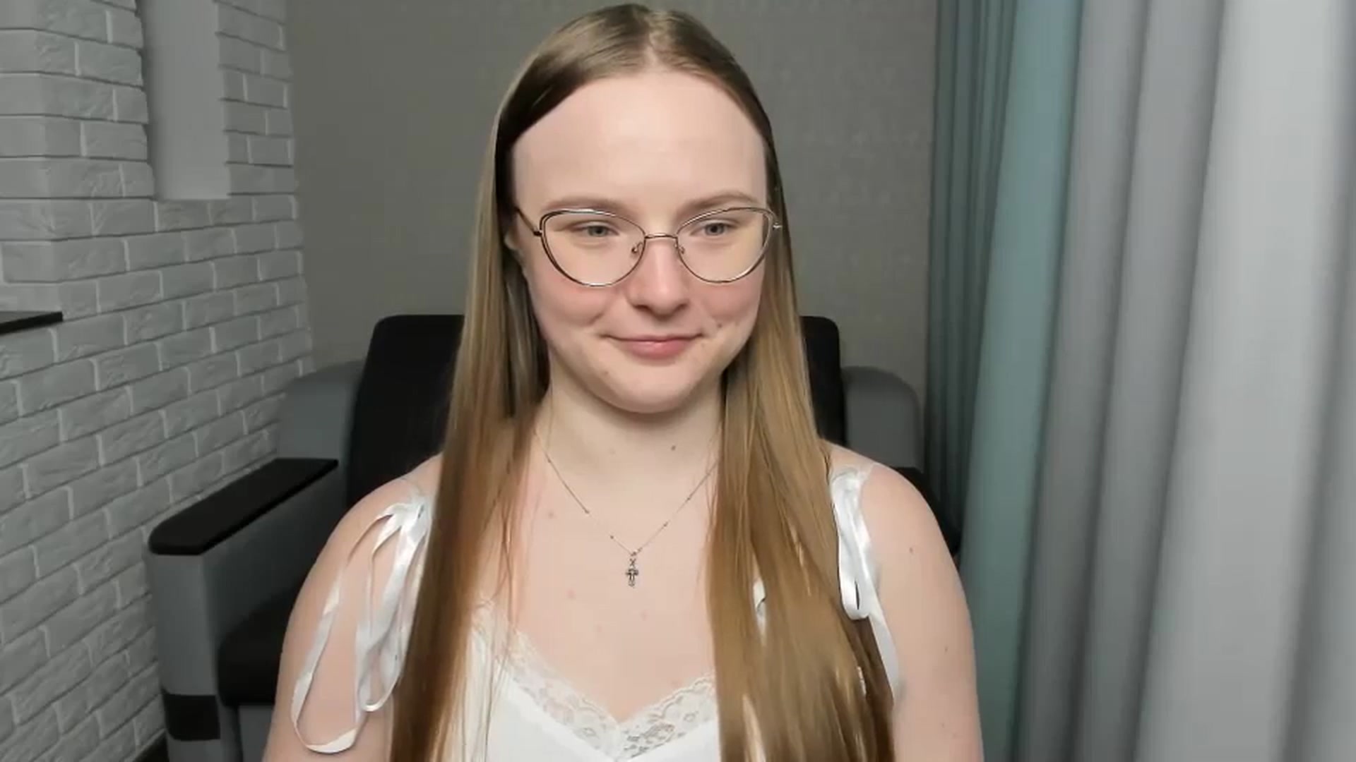 Gallery image thumbnail from Shy_Melany's myfreecams stream on, 01/14/2025, 14:19 image 19 of 20