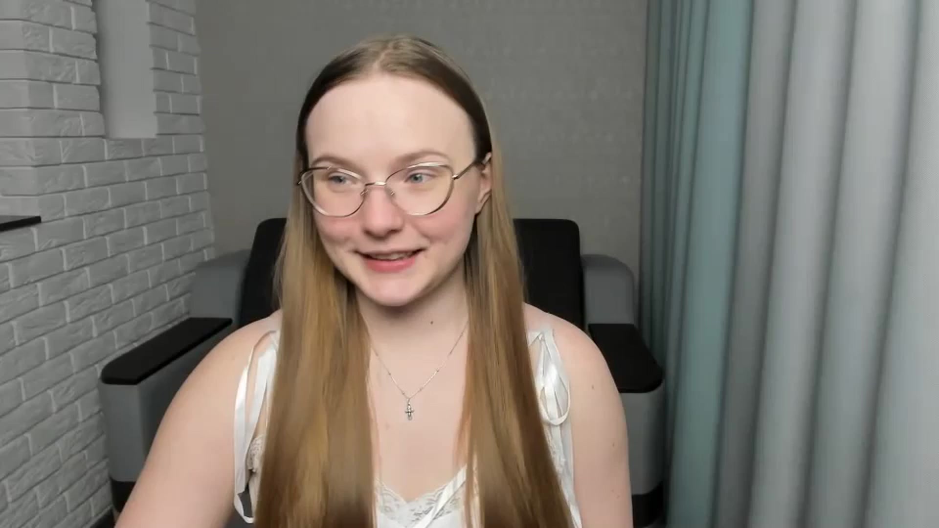Gallery image thumbnail from Shy_Melany's myfreecams stream on, 01/15/2025, 19:38 image 1 of 20