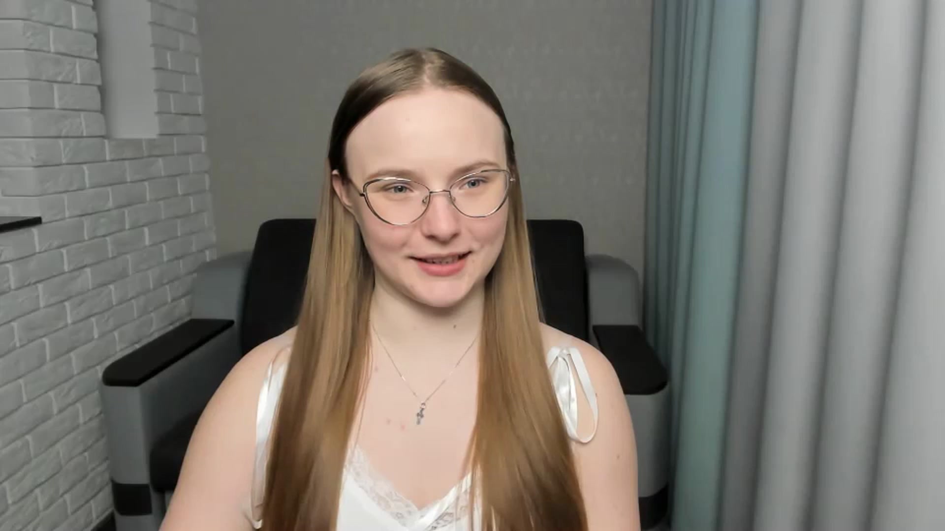 Gallery image thumbnail from Shy_Melany's myfreecams stream on, 01/15/2025, 19:38 image 20 of 20