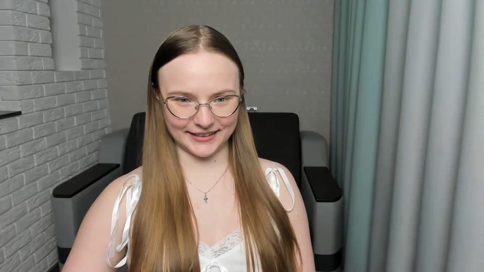 Gallery image thumbnail from Shy_Melany's myfreecams stream on, 01/15/2025, 22:21 image 20 of 20