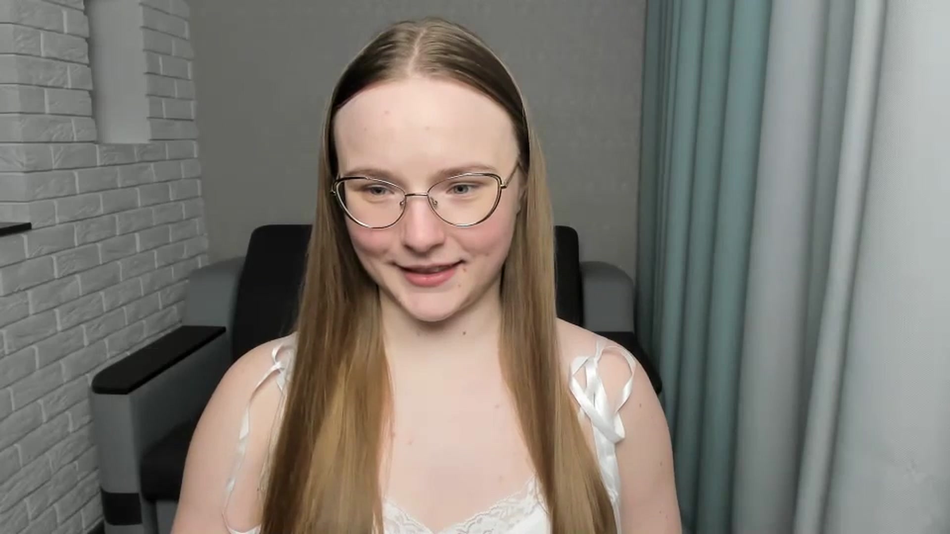 Gallery image thumbnail from Shy_Melany's myfreecams stream on, 01/22/2025, 21:53 image 6 of 20
