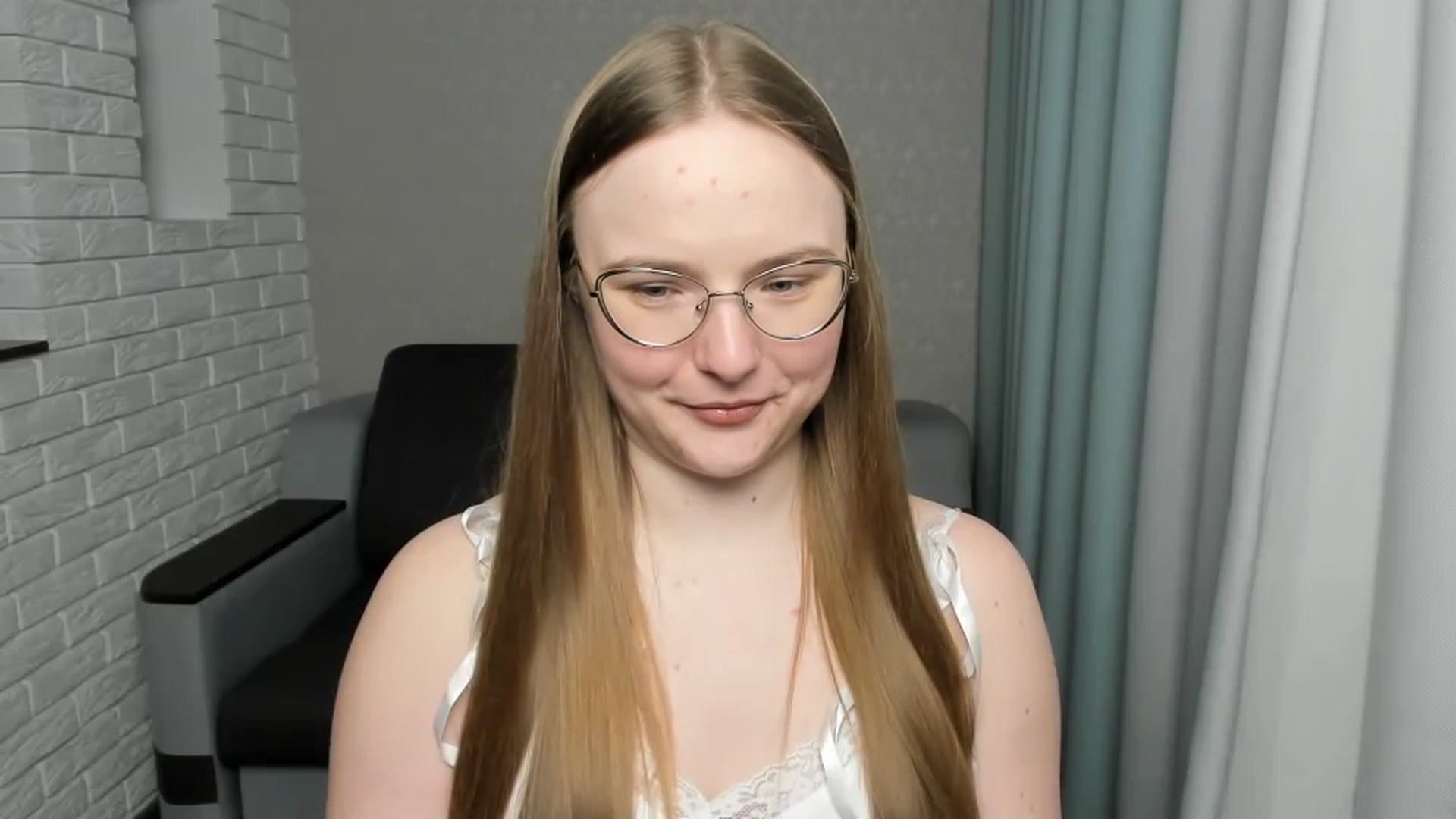 Gallery image thumbnail from Shy_Melany's myfreecams stream on, 01/24/2025, 16:54 image 20 of 20