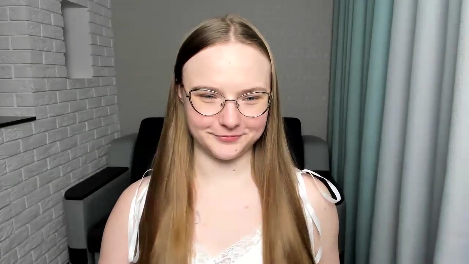 Gallery image thumbnail from Shy_Melany's myfreecams stream on, 01/28/2025, 14:34 image 2 of 20