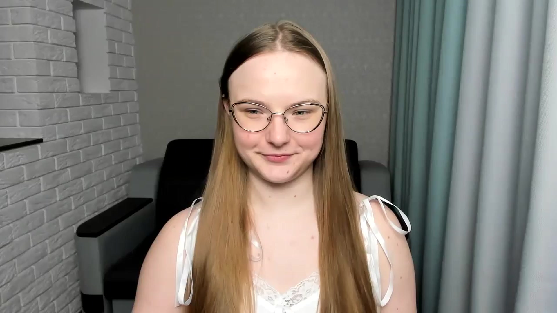Gallery image thumbnail from Shy_Melany's myfreecams stream on, 01/28/2025, 14:34 image 1 of 20