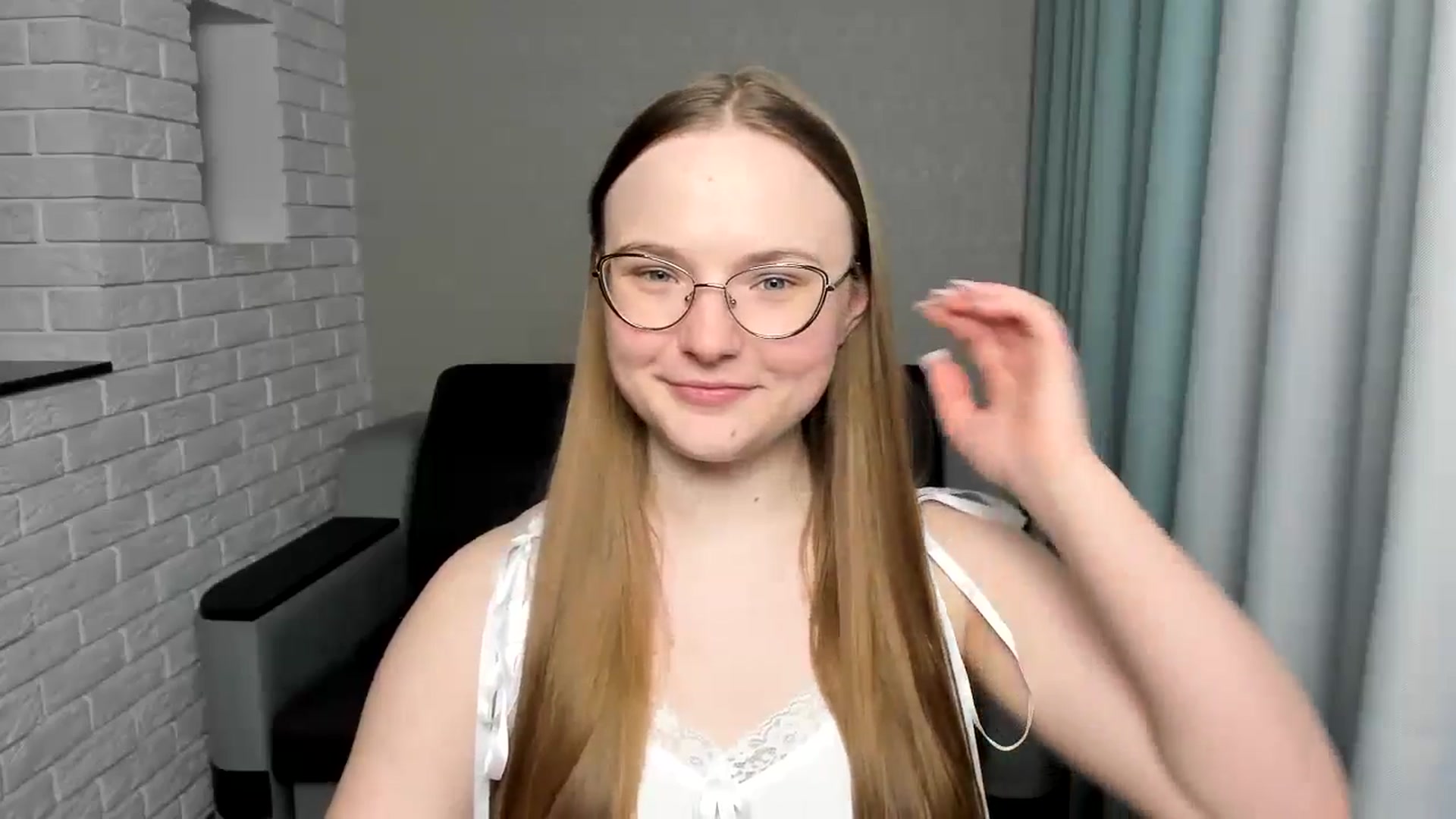 Gallery image thumbnail from Shy_Melany's myfreecams stream on, 01/28/2025, 14:34 image 11 of 20