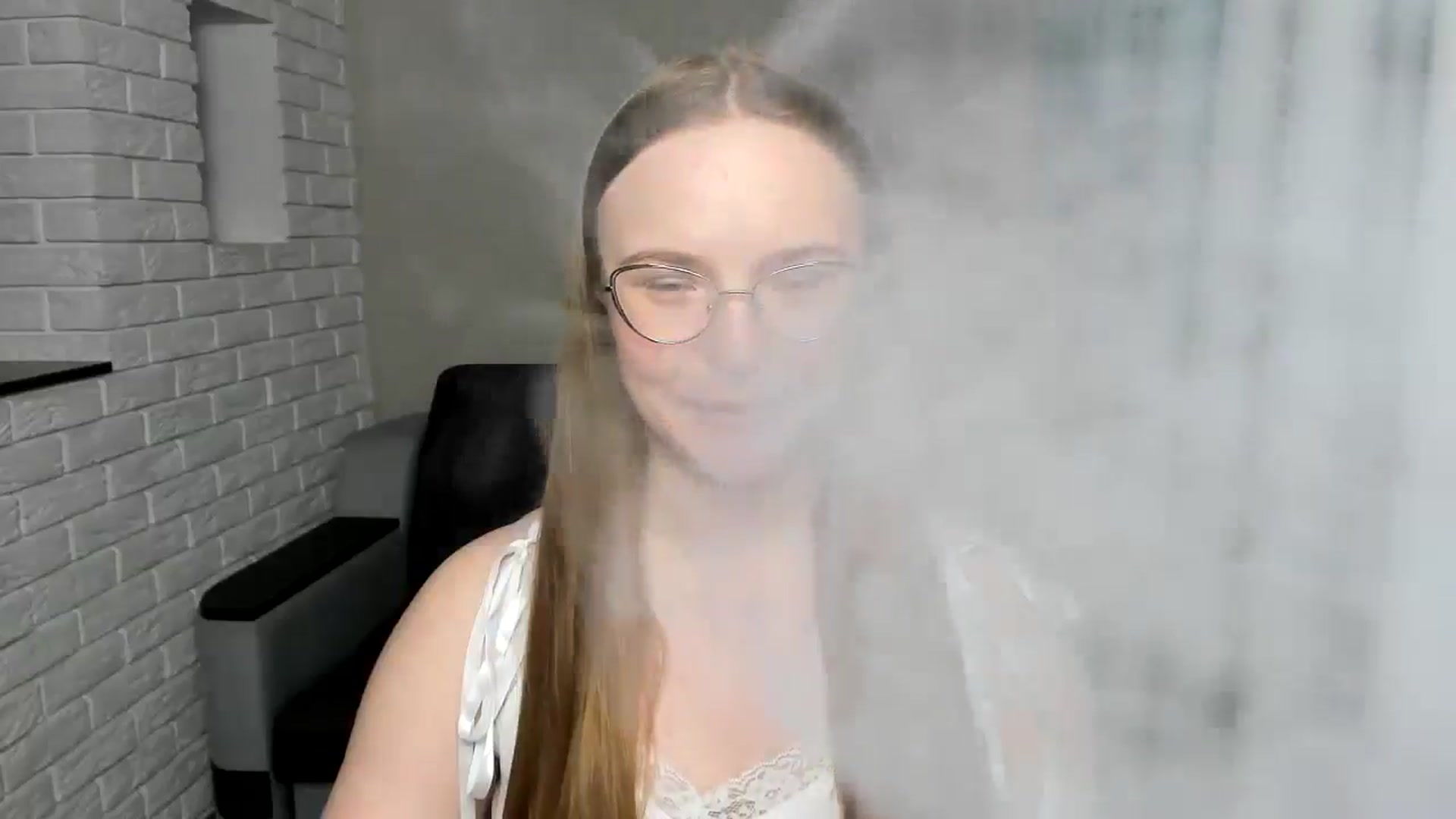 Gallery image thumbnail from Shy_Melany's myfreecams stream on, 01/28/2025, 14:34 image 10 of 20