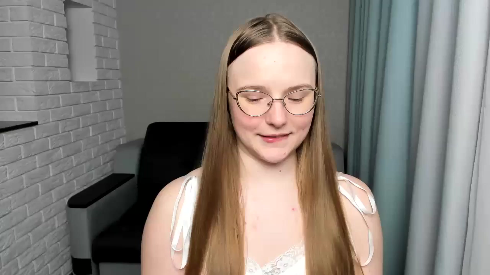 Gallery image thumbnail from Shy_Melany's myfreecams stream on, 01/28/2025, 22:50 image 20 of 20