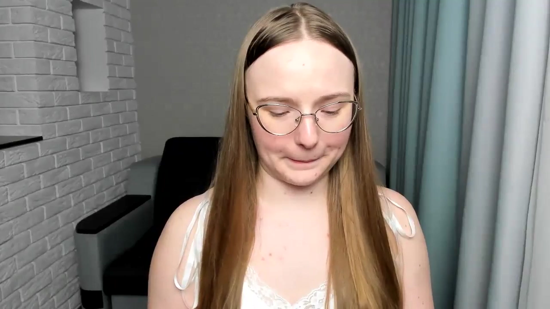 Gallery image thumbnail from Shy_Melany's myfreecams stream on, 01/28/2025, 22:50 image 11 of 20