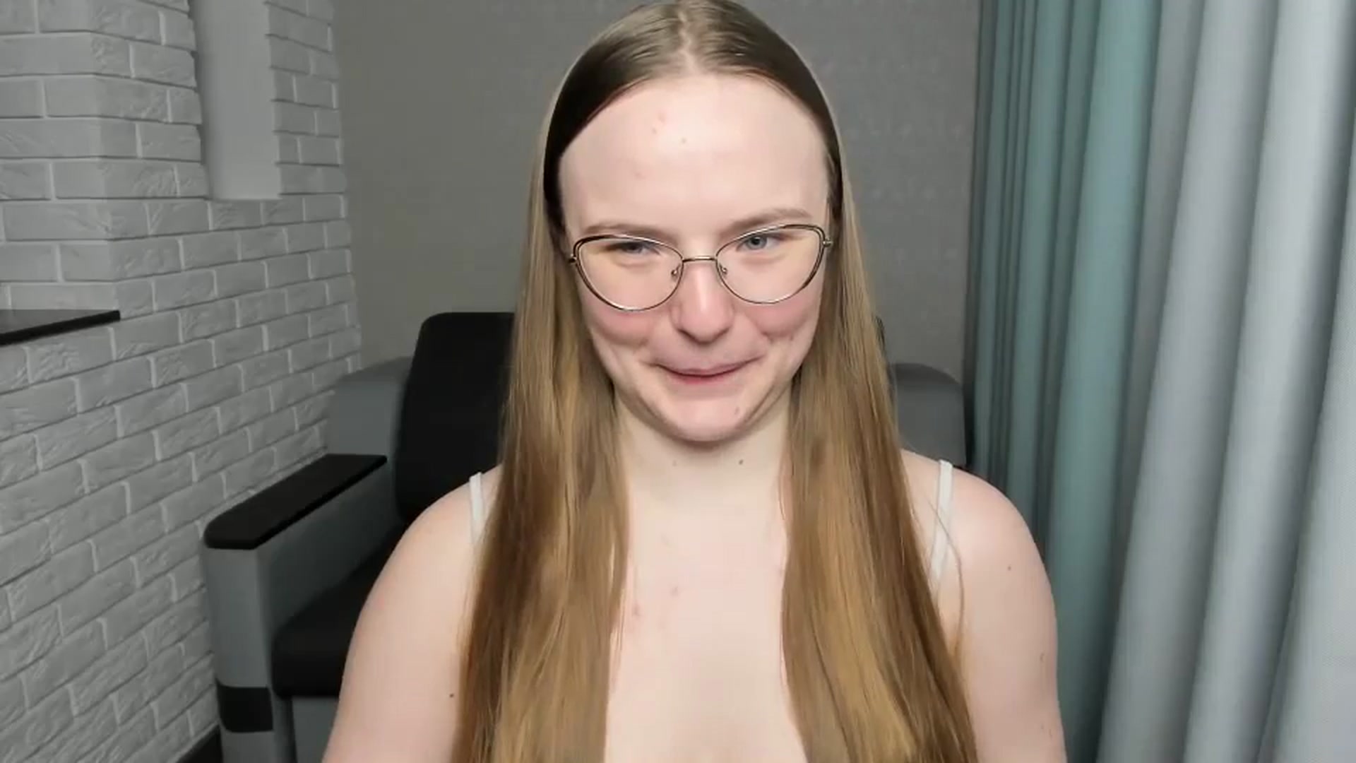 Gallery image thumbnail from Shy_Melany's myfreecams stream on, 01/29/2025, 19:17 image 6 of 20