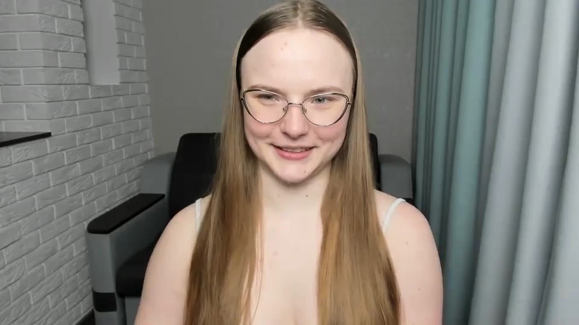 Gallery image thumbnail from Shy_Melany's myfreecams stream on, 01/29/2025, 19:17 image 20 of 20