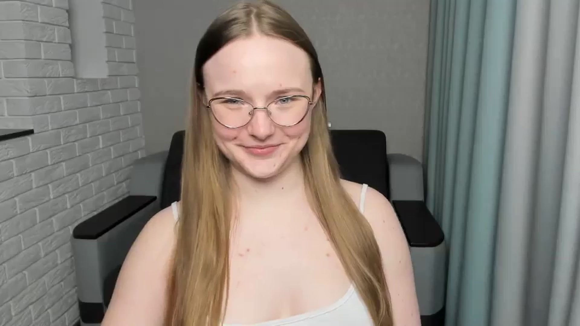 Gallery image thumbnail from Shy_Melany's myfreecams stream on, 01/31/2025, 20:59 image 7 of 20