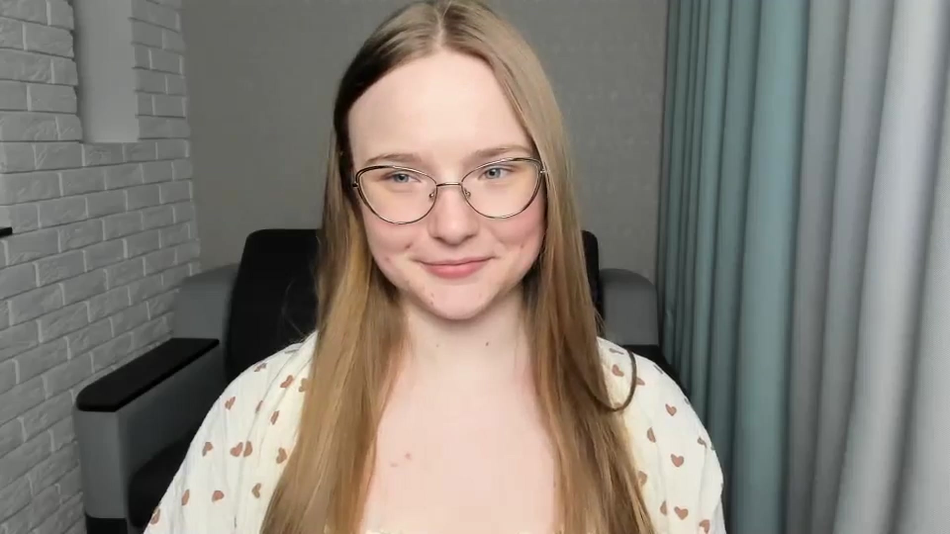 Gallery image thumbnail from Shy_Melany's myfreecams stream on, 02/07/2025, 15:31 image 18 of 20
