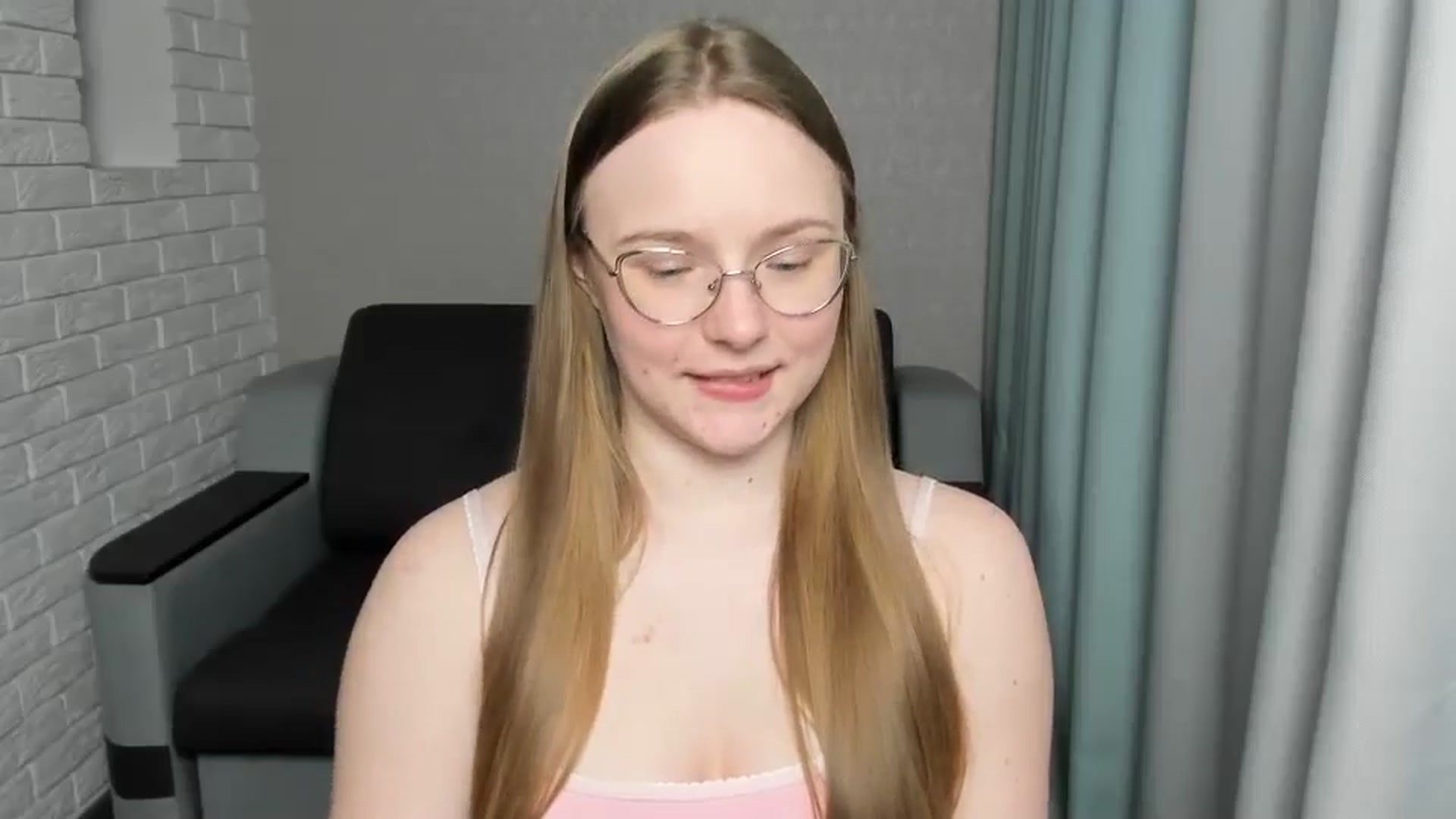 Gallery image thumbnail from Shy_Melany's myfreecams stream on, 02/15/2025, 24:19 image 20 of 20