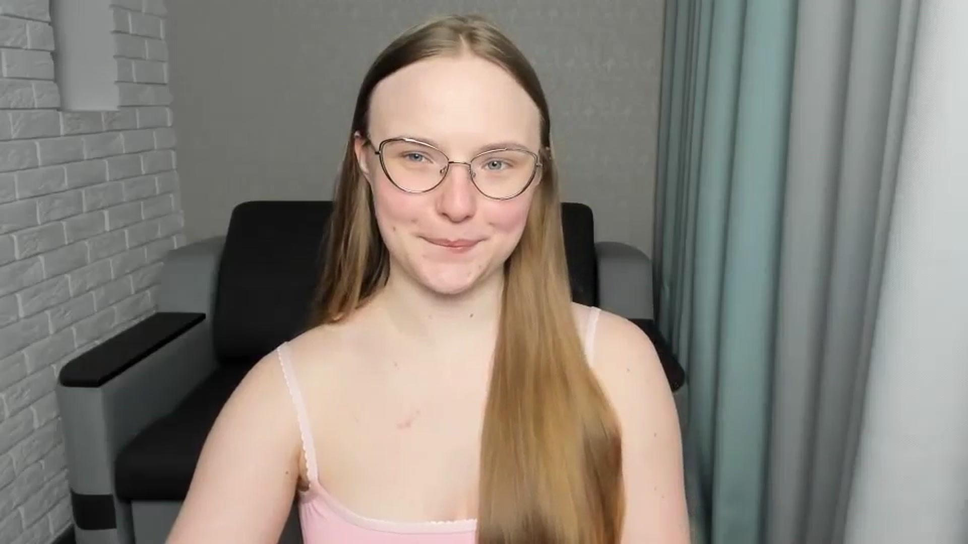 Gallery image thumbnail from Shy_Melany's myfreecams stream on, 02/15/2025, 19:57 image 10 of 20