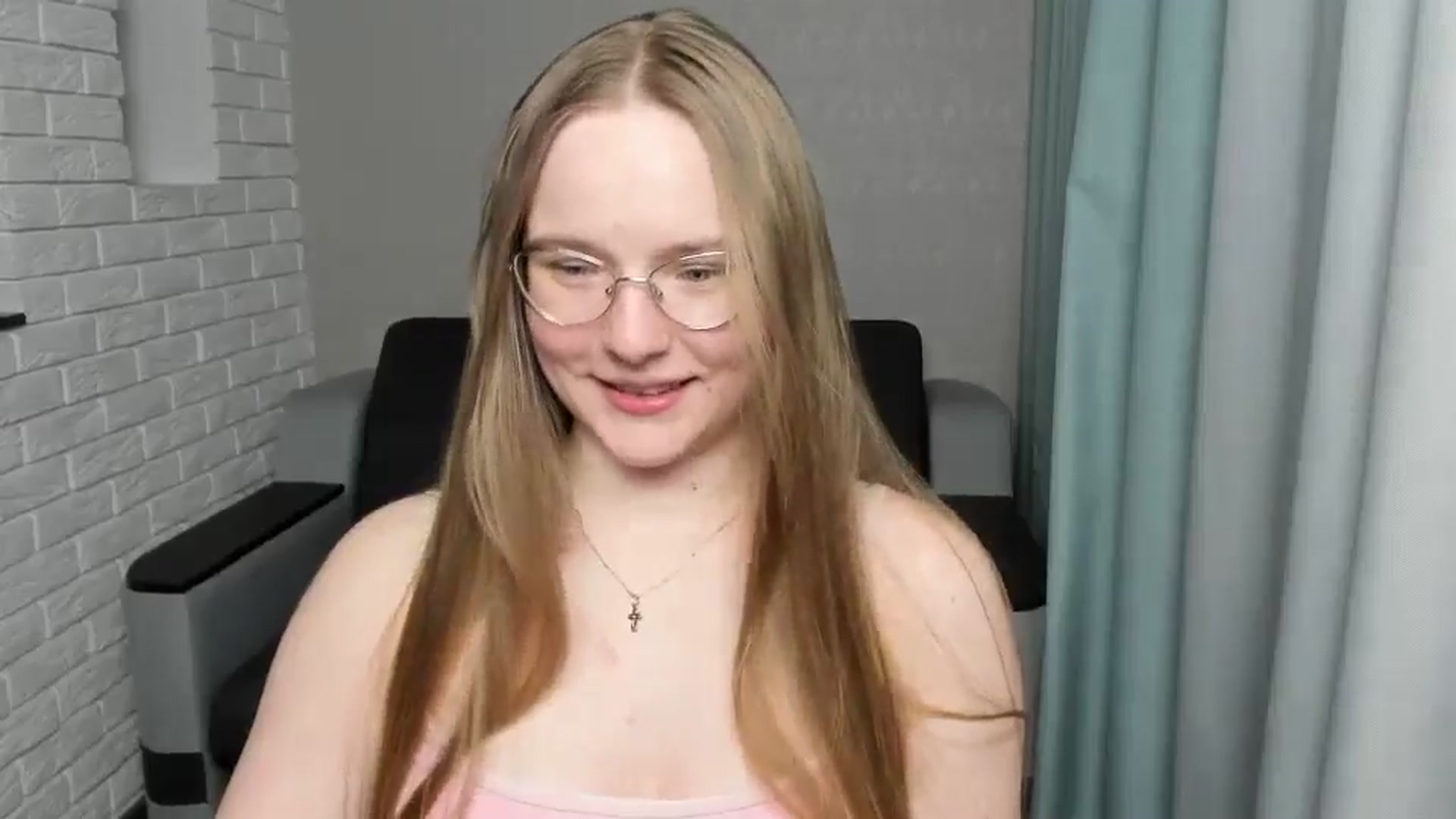 Gallery image thumbnail from Shy_Melany's myfreecams stream on, 02/24/2025, 22:35 image 7 of 20