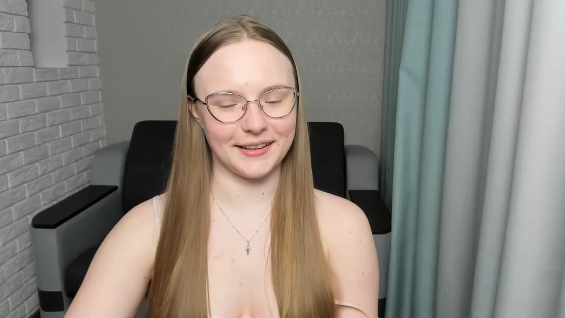 Gallery image thumbnail from Shy_Melany's myfreecams stream on, 02/25/2025, 02:23 image 18 of 20