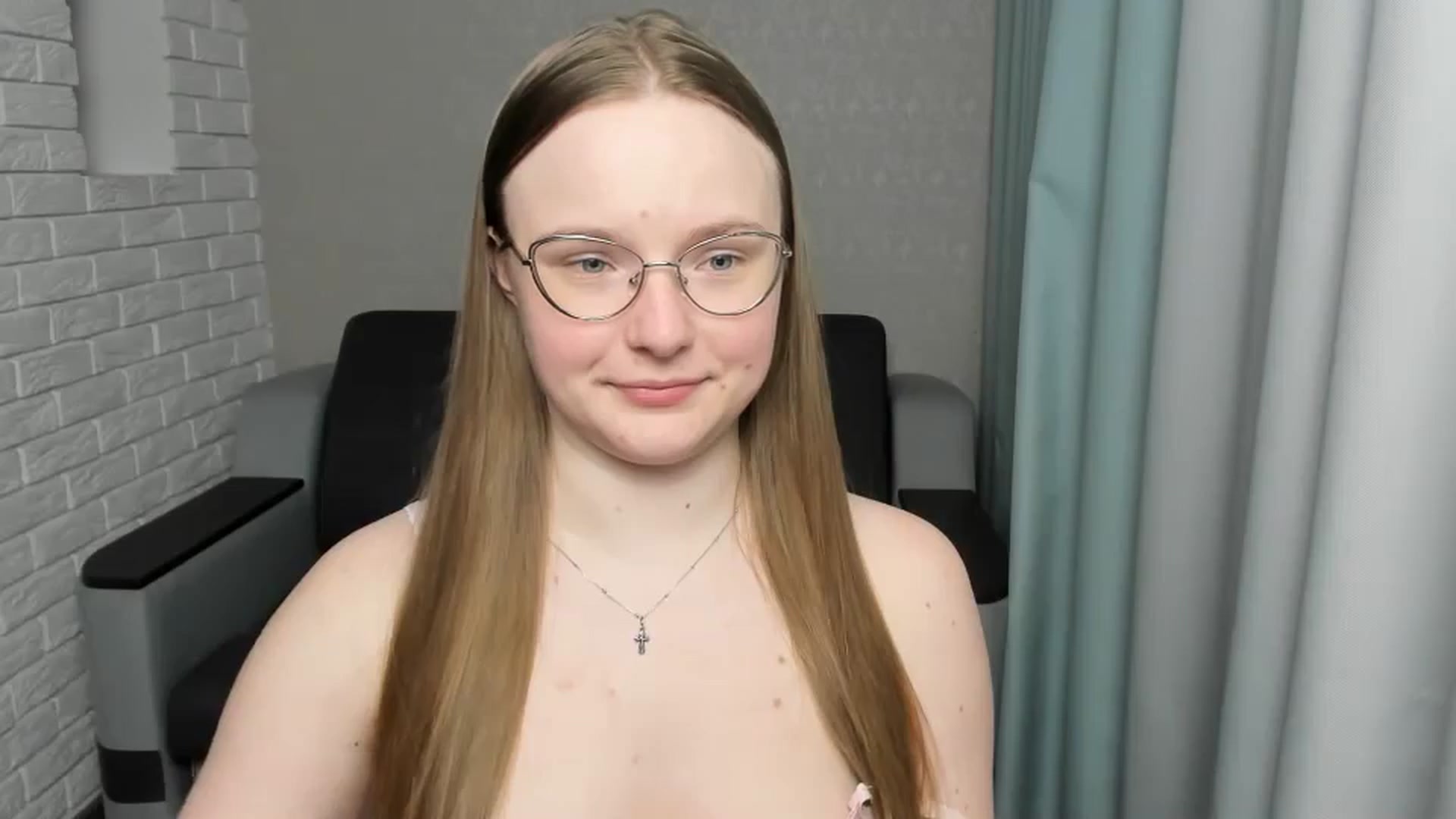 Gallery image thumbnail from Shy_Melany's myfreecams stream on, 02/25/2025, 02:23 image 14 of 20