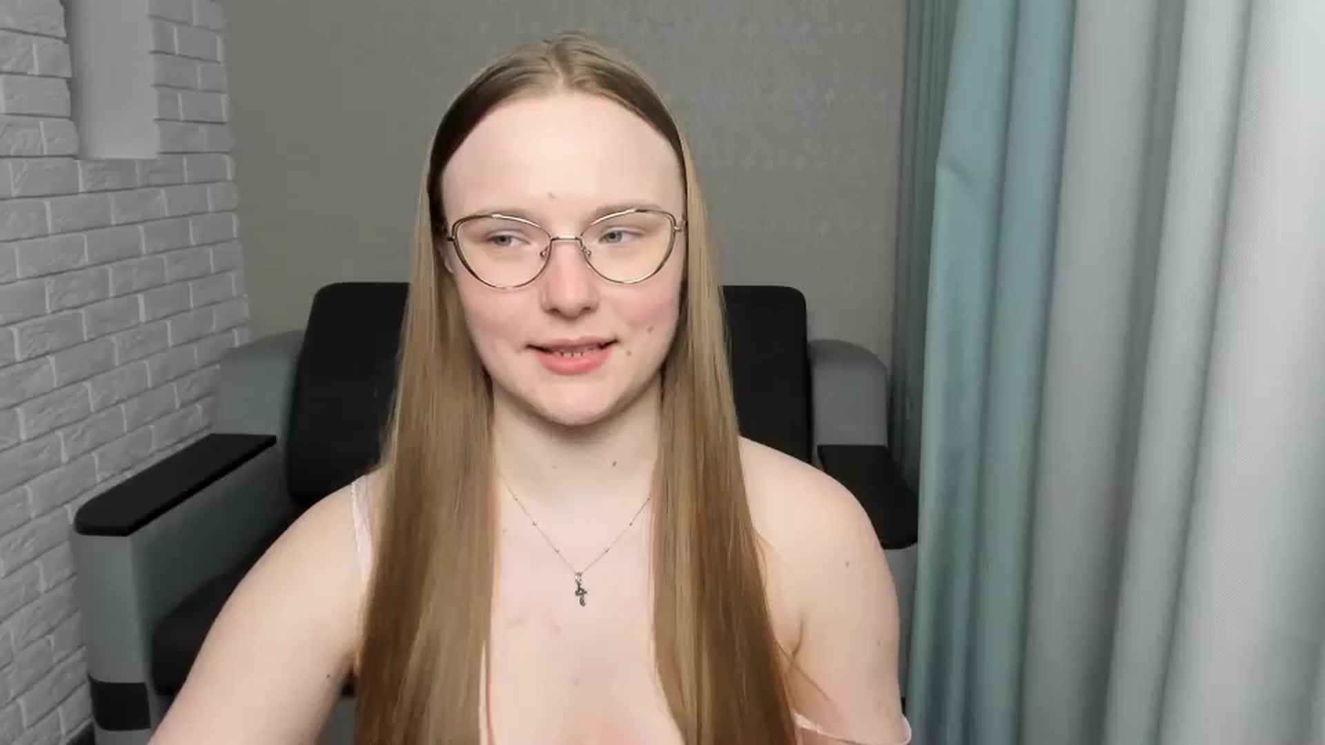 Gallery image thumbnail from Shy_Melany's myfreecams stream on, 02/25/2025, 02:23 image 20 of 20