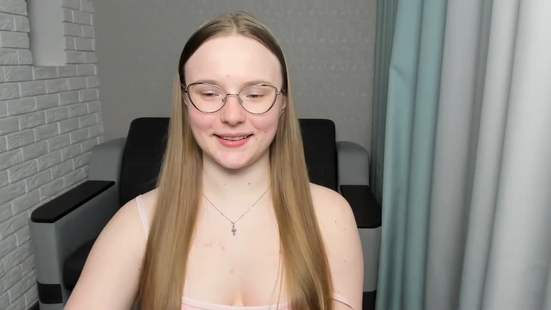 Gallery image thumbnail from Shy_Melany's myfreecams stream on, 02/25/2025, 02:23 image 13 of 20