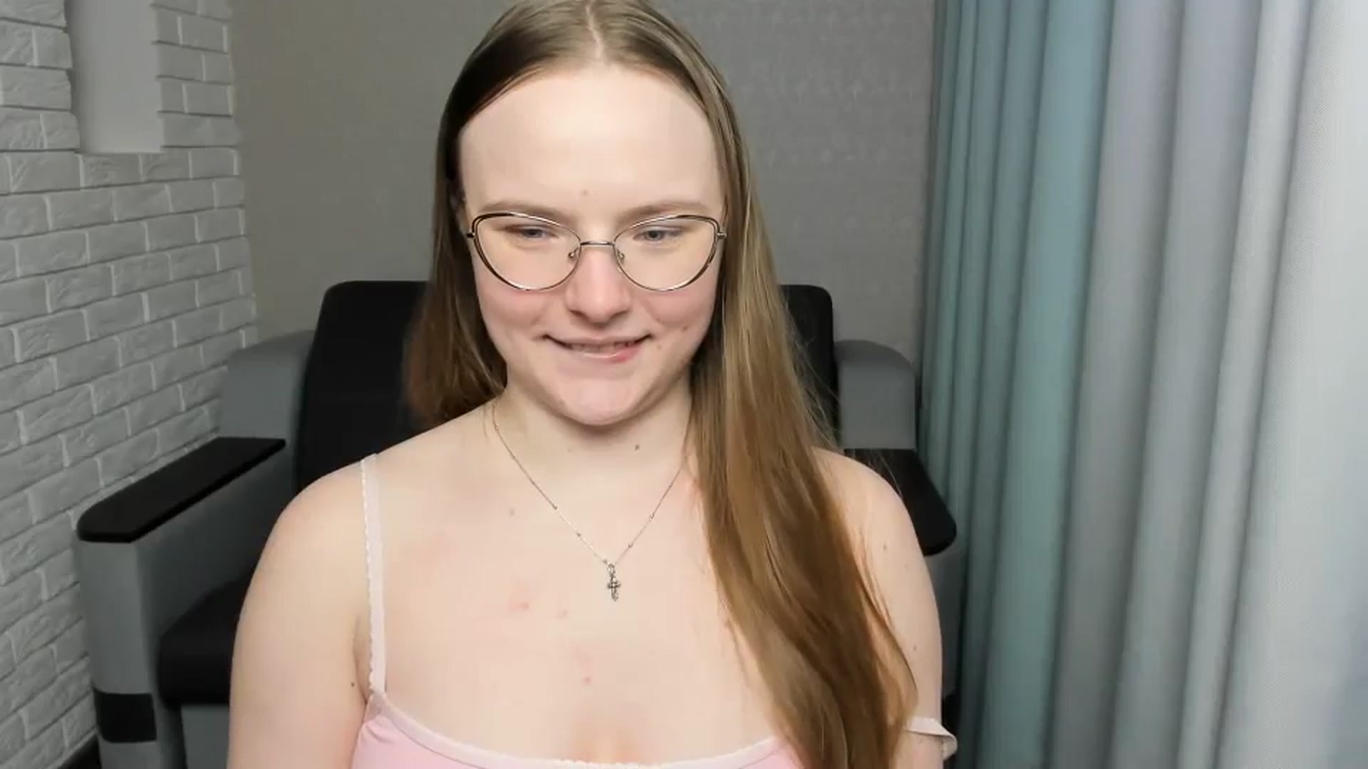 Gallery image thumbnail from Shy_Melany's myfreecams stream on, 02/25/2025, 22:48 image 19 of 20
