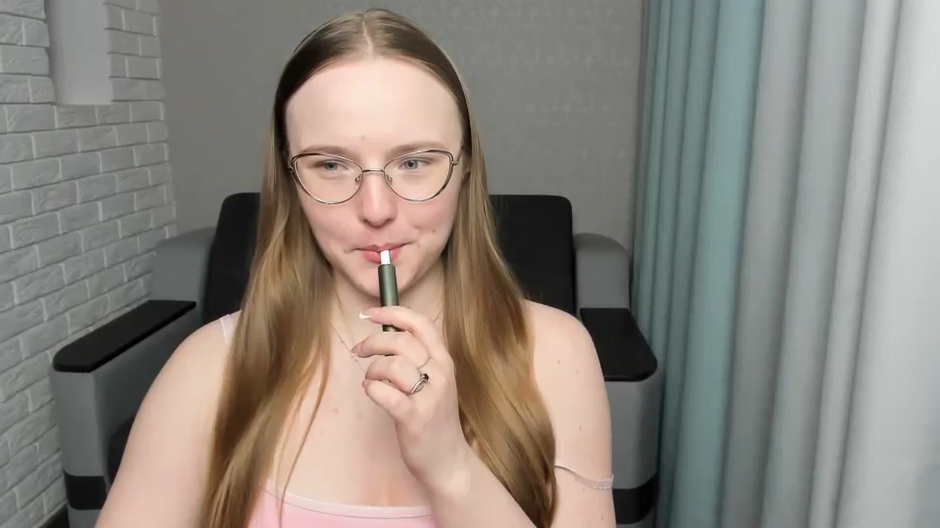 Gallery image thumbnail from Shy_Melany's myfreecams stream on, 02/25/2025, 22:48 image 3 of 20