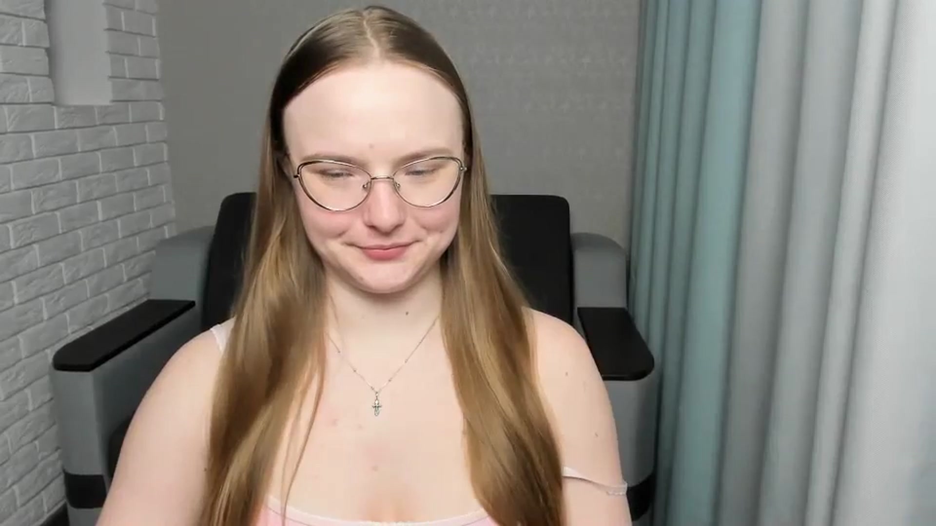Gallery image thumbnail from Shy_Melany's myfreecams stream on, 02/25/2025, 22:48 image 2 of 20